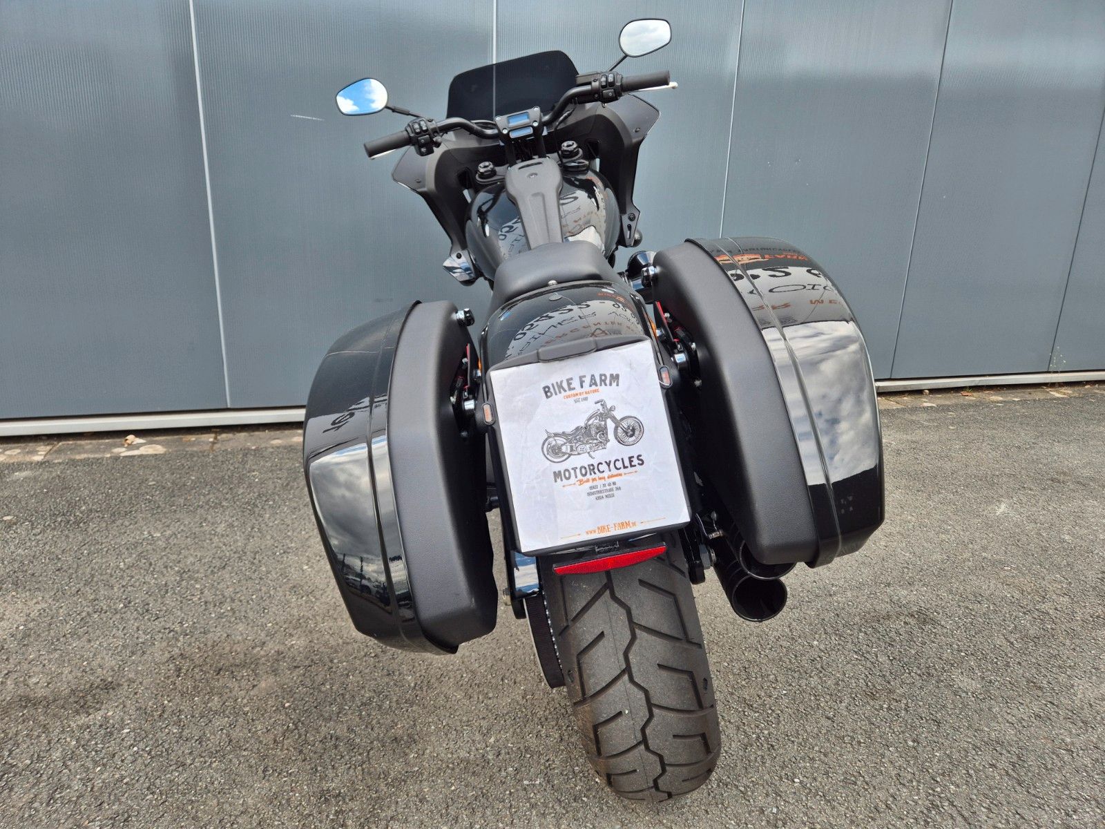 Fahrzeugabbildung Harley-Davidson FXLRST °°LOW RIDER ST°° *JEKILL&HYDE*