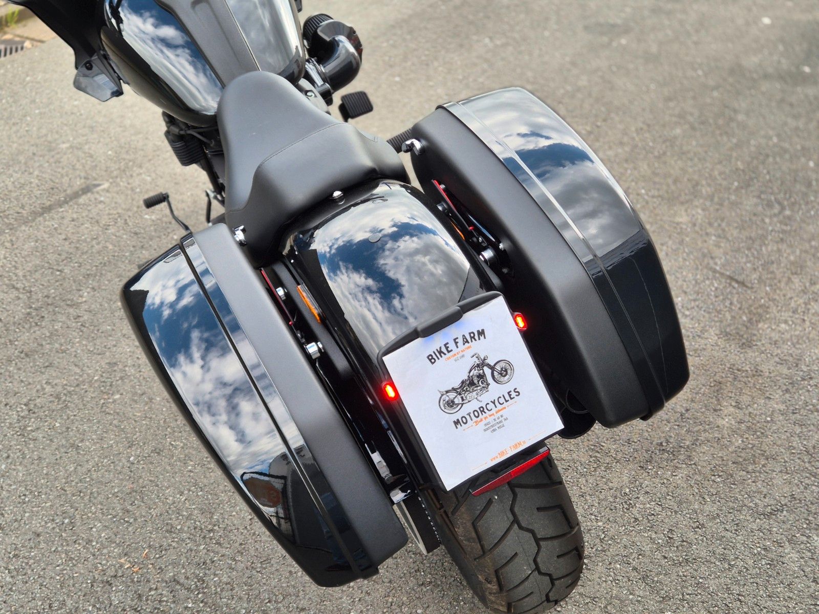 Fahrzeugabbildung Harley-Davidson FXLRST °°LOW RIDER ST°° *JEKILL&HYDE*