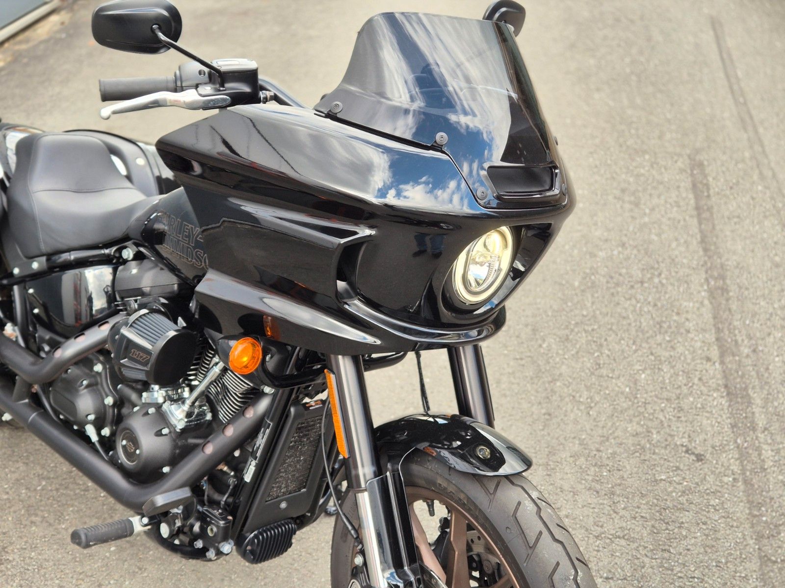 Fahrzeugabbildung Harley-Davidson FXLRST °°LOW RIDER ST°° *JEKILL&HYDE*