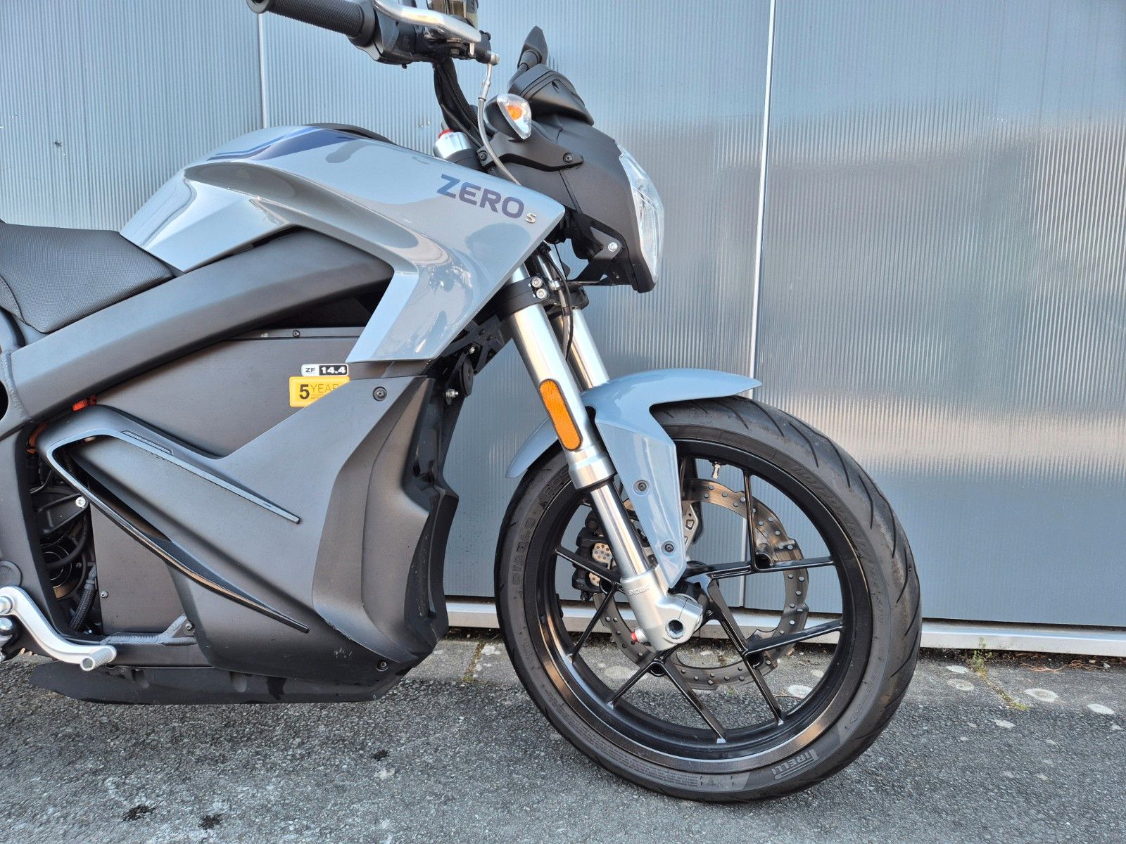 Fahrzeugabbildung Zero ZERO S MOTORCYCLES - Z3 - ZF 14.4