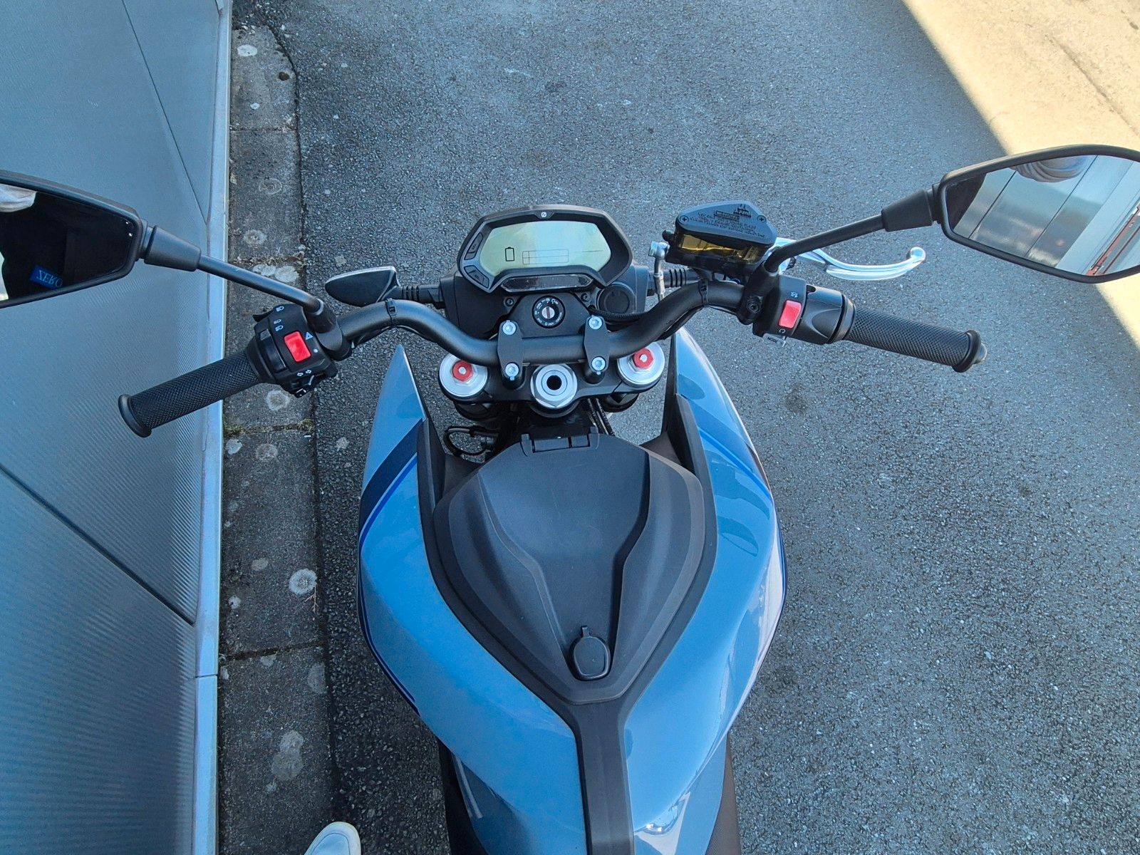Fahrzeugabbildung Zero ZERO S MOTORCYCLES - Z3 - ZF 14.4