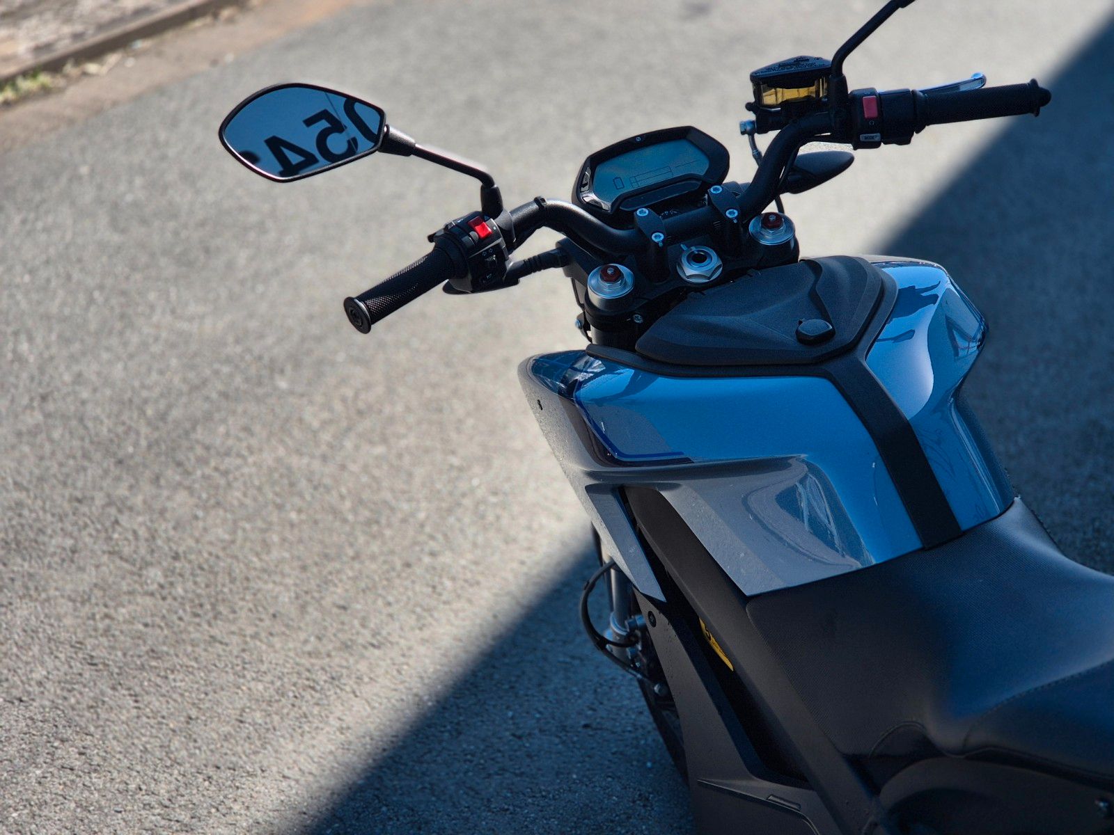 Fahrzeugabbildung Zero ZERO S MOTORCYCLES - Z3 - ZF 14.4