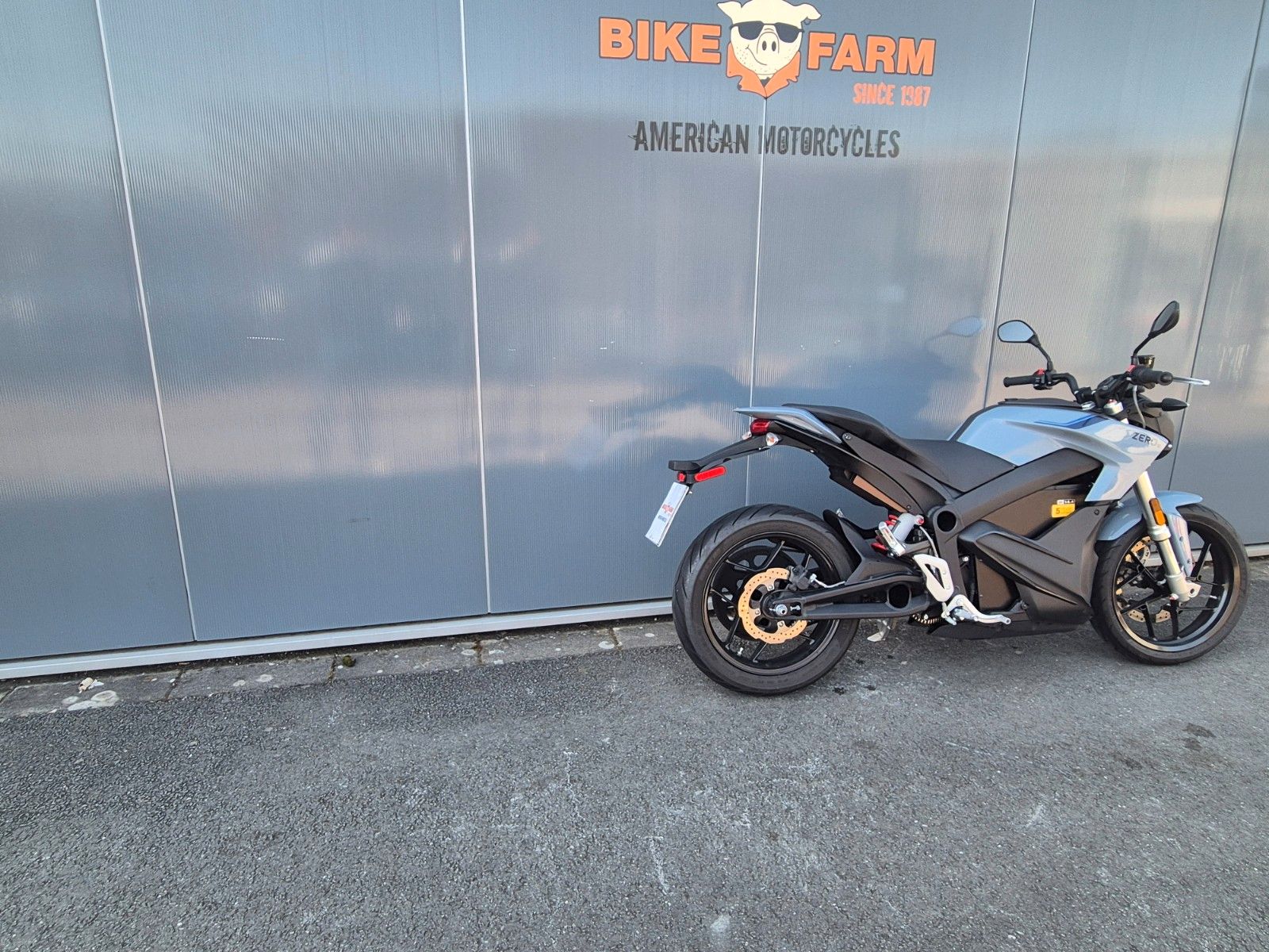 Fahrzeugabbildung Zero ZERO S MOTORCYCLES - Z3 - ZF 14.4