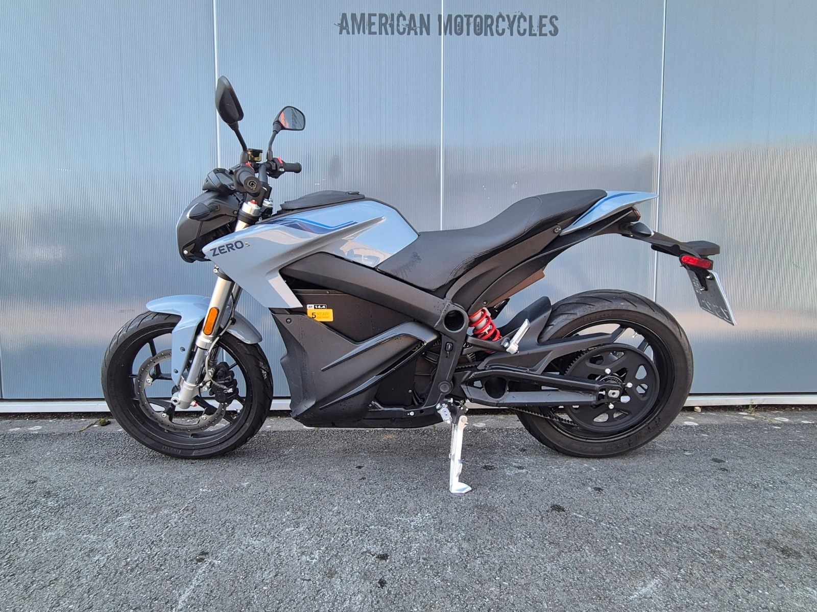 Fahrzeugabbildung Zero ZERO S MOTORCYCLES - Z3 - ZF 14.4