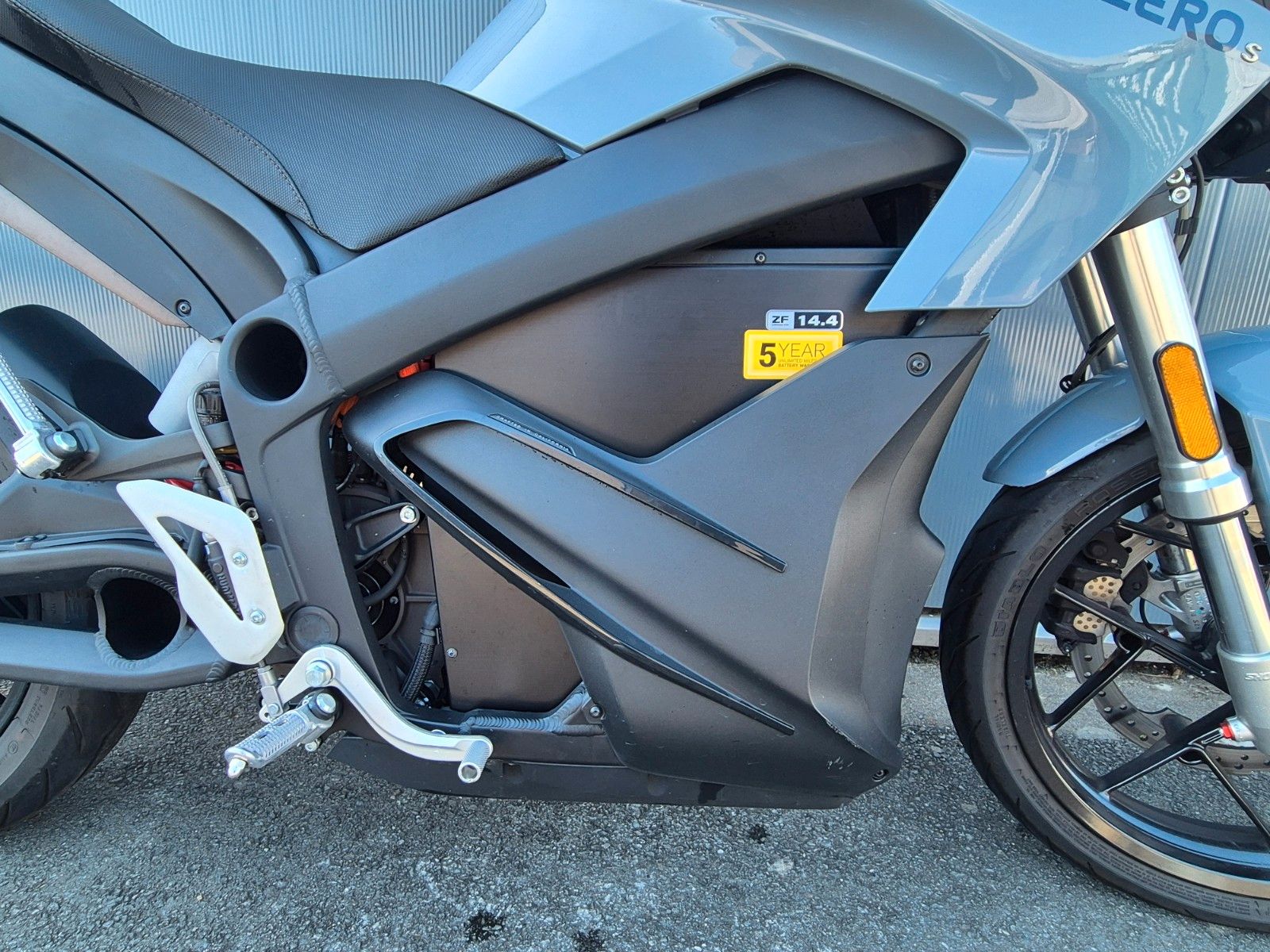 Fahrzeugabbildung Zero ZERO S MOTORCYCLES - Z3 - ZF 14.4