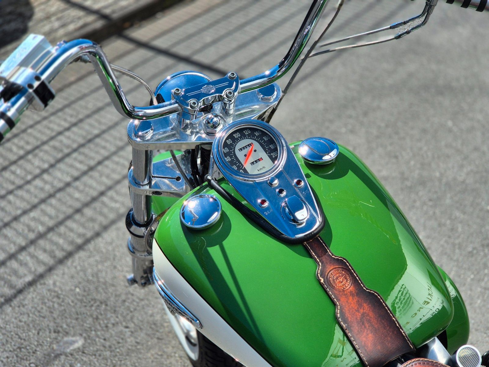 Fahrzeugabbildung Harley-Davidson FLH °°SHOVELHEAD BOBBER°°