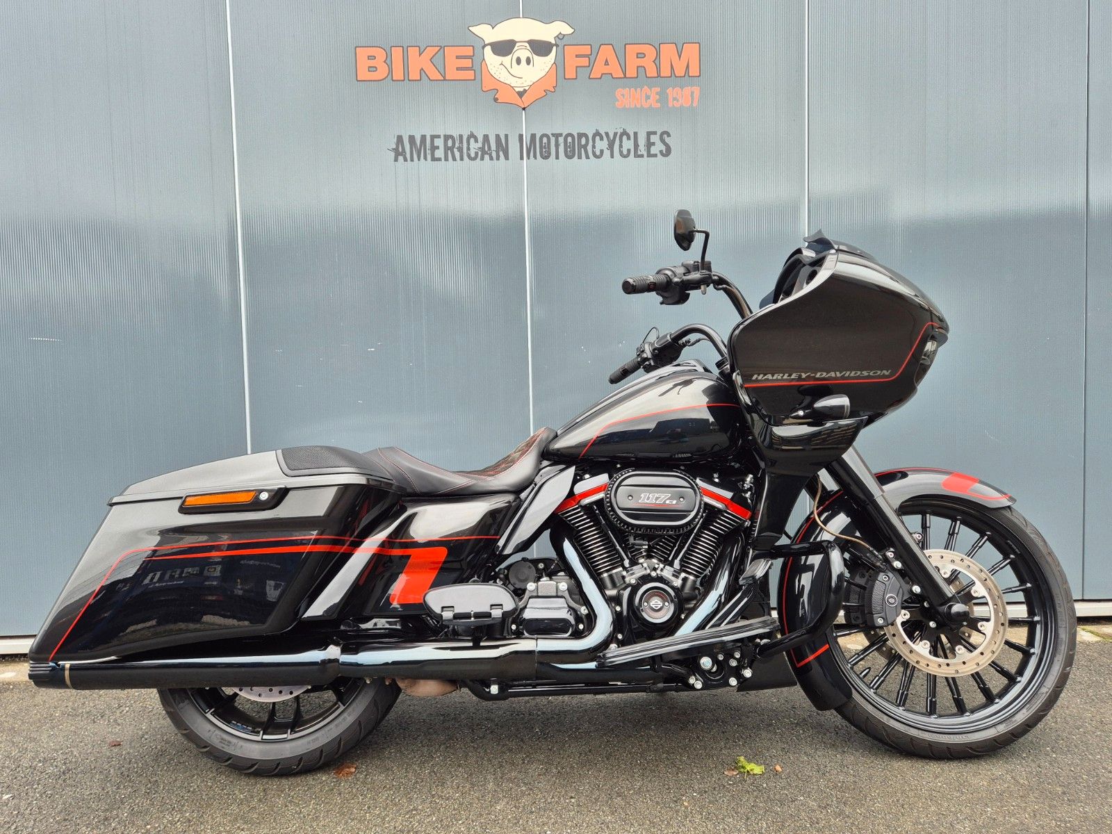 Harley-Davidson FLTRXSE°°CVO ROAD GLIDE CUSTOM°° *PENZL AUSPUFF*
