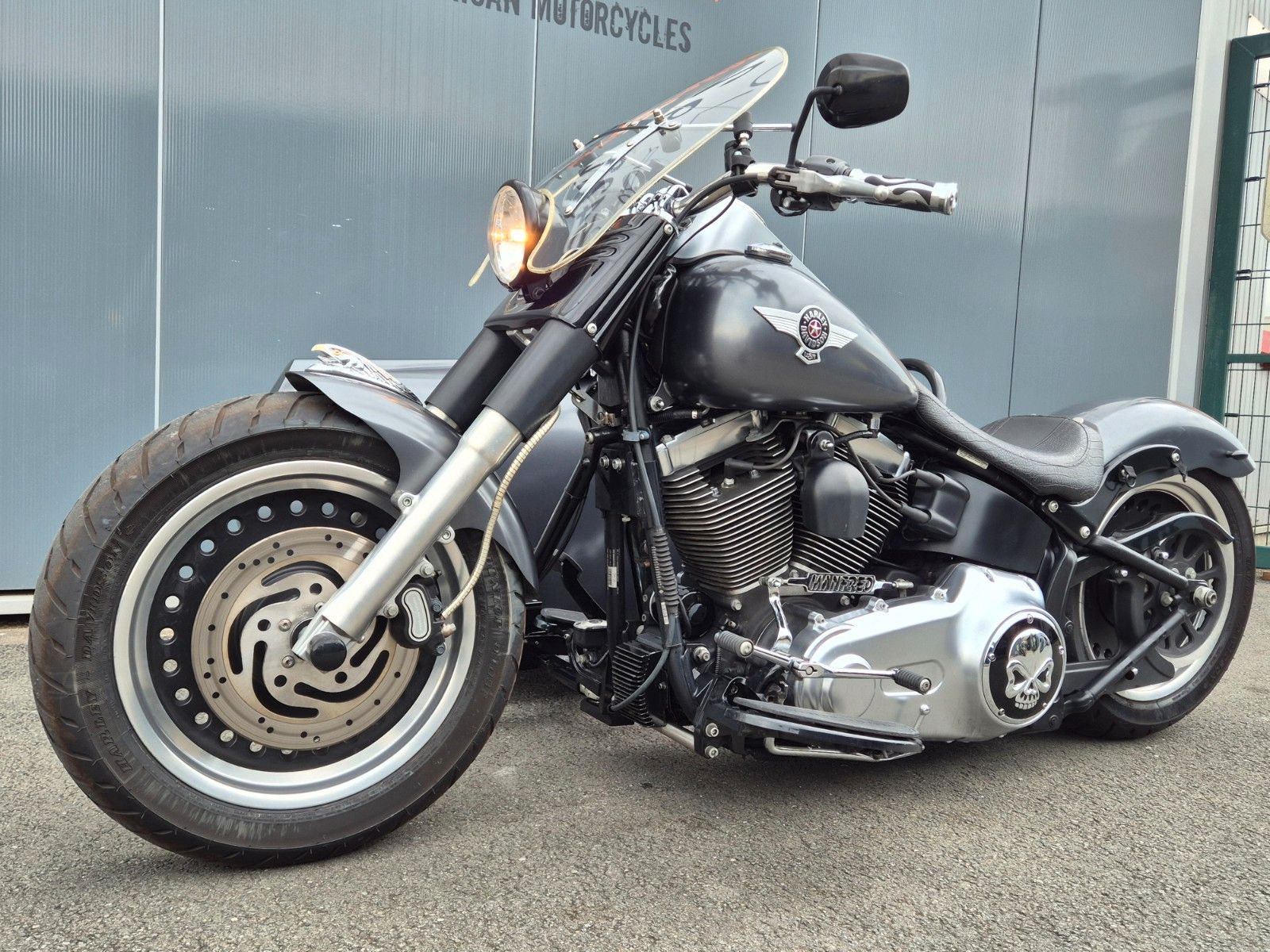 Fahrzeugabbildung Harley-Davidson FLSTFB °°FAT BOY°° - MIT BEIWAGEN -