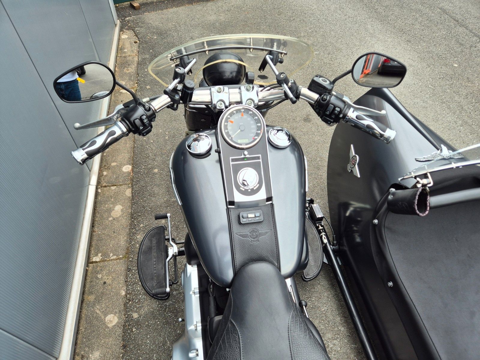 Fahrzeugabbildung Harley-Davidson FLSTFB °°FAT BOY°° - MIT BEIWAGEN -