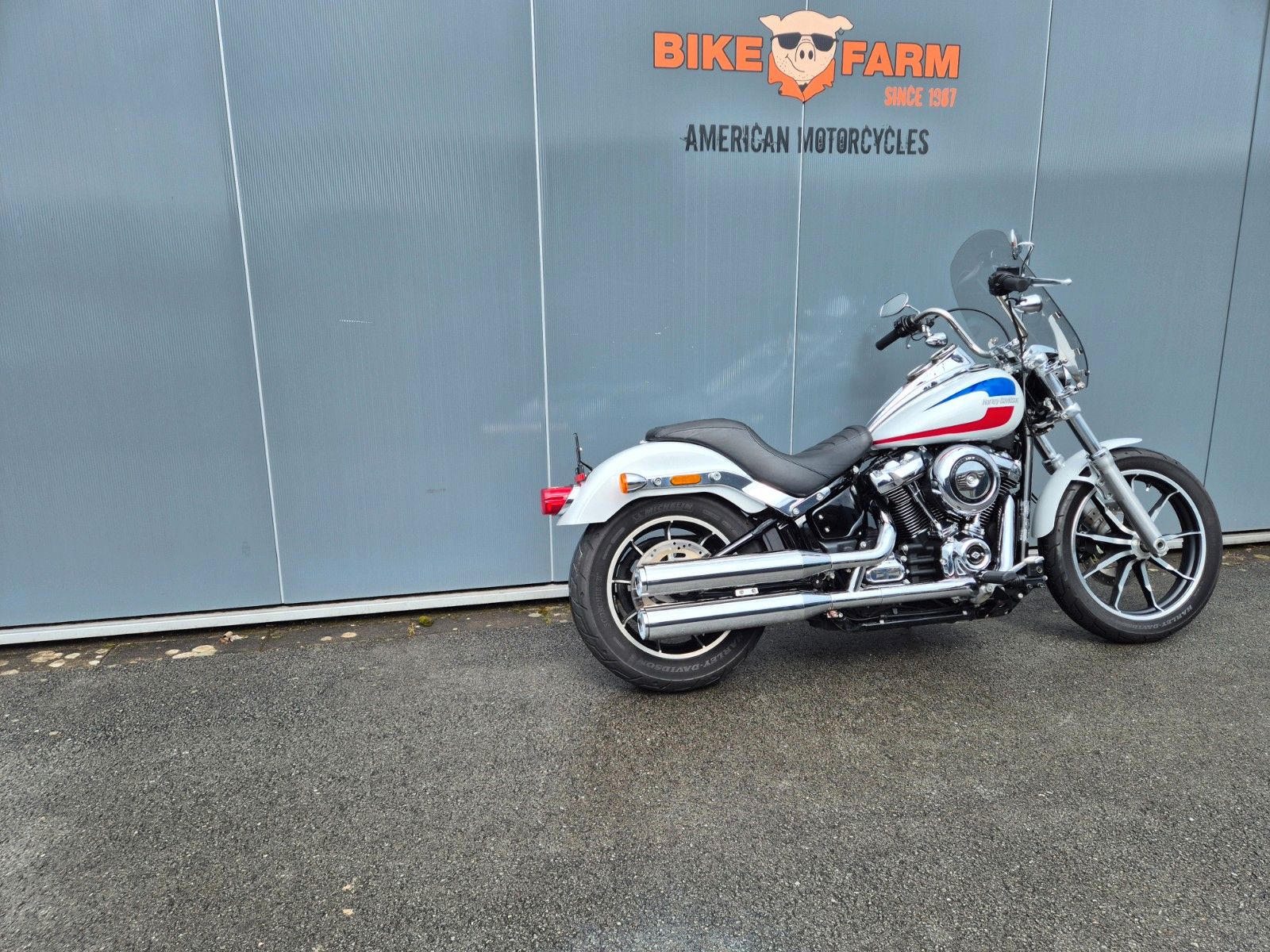 Fahrzeugabbildung Harley-Davidson FXLR °°LOW RIDER°° STONE WASHED WHITE PEARL