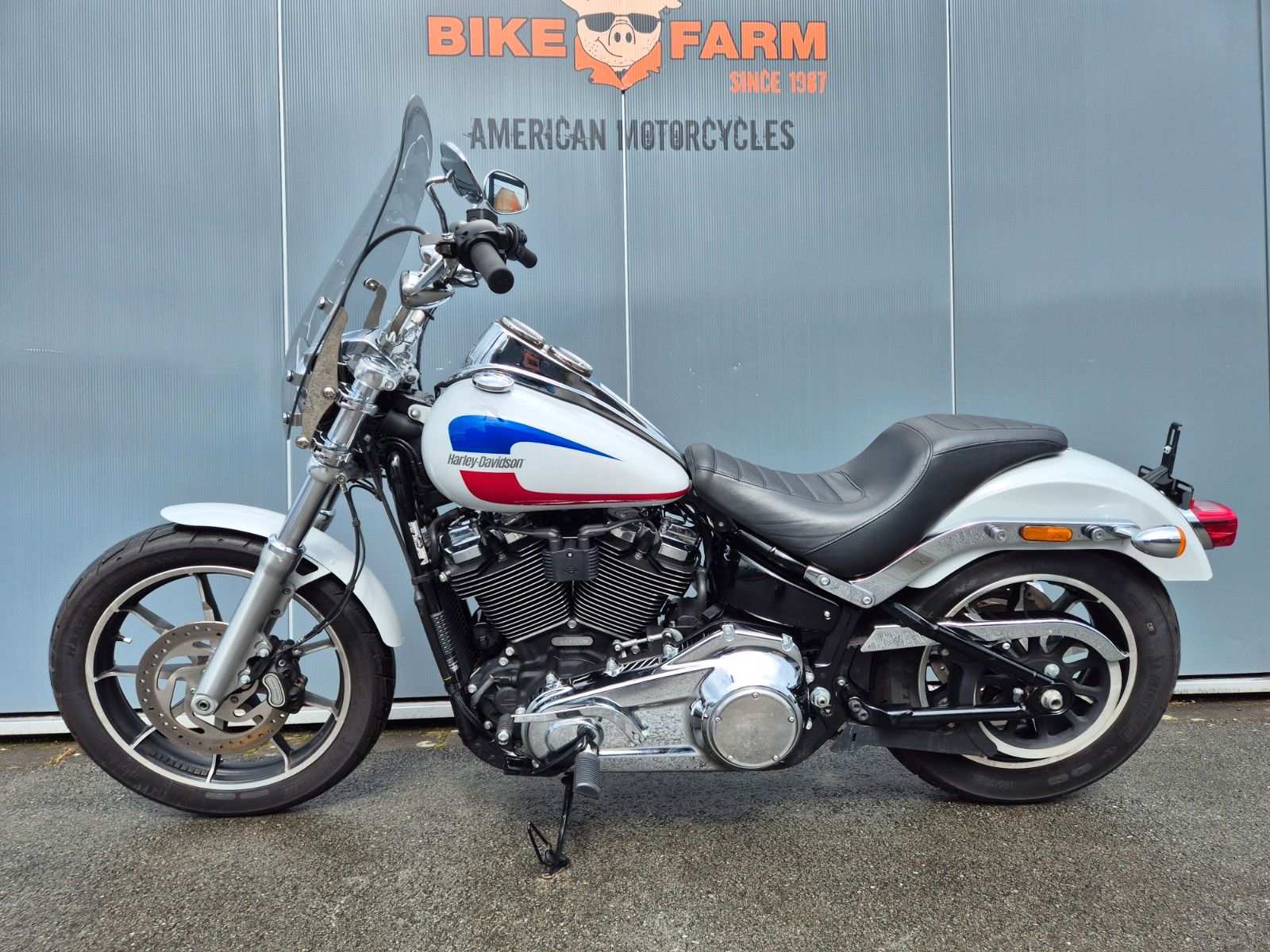 Fahrzeugabbildung Harley-Davidson FXLR °°LOW RIDER°° STONE WASHED WHITE PEARL