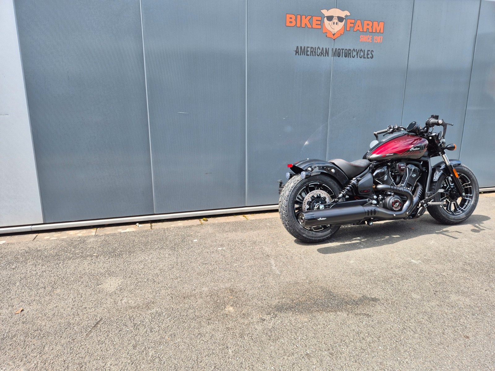 Fahrzeugabbildung Indian SCOUT BOBBER - 125 JAHRE JUBIMODELL -