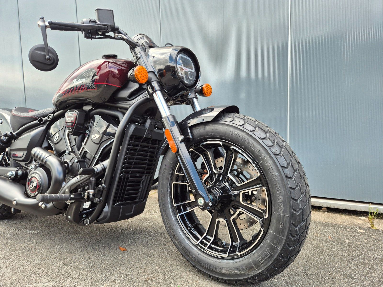 Fahrzeugabbildung Indian SCOUT BOBBER - 125 JAHRE JUBIMODELL -