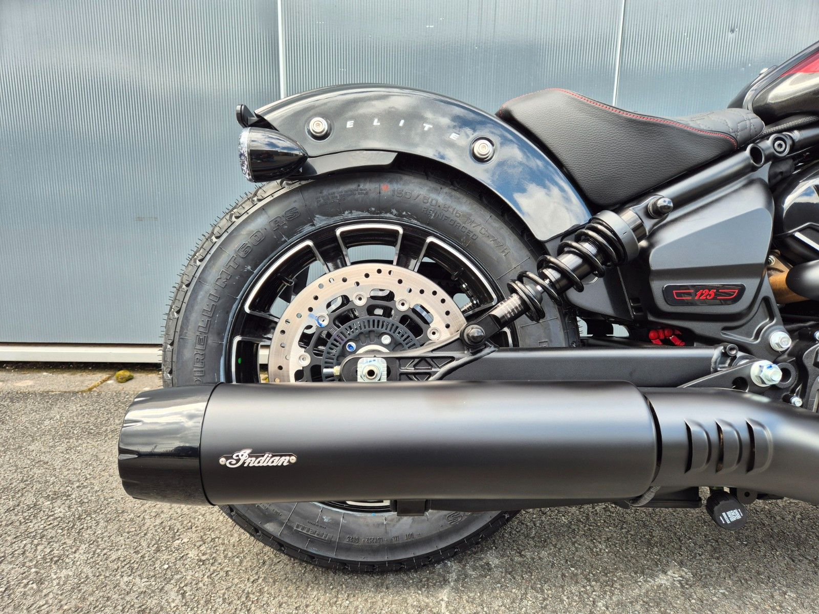 Fahrzeugabbildung Indian SCOUT BOBBER - 125 JAHRE JUBIMODELL -