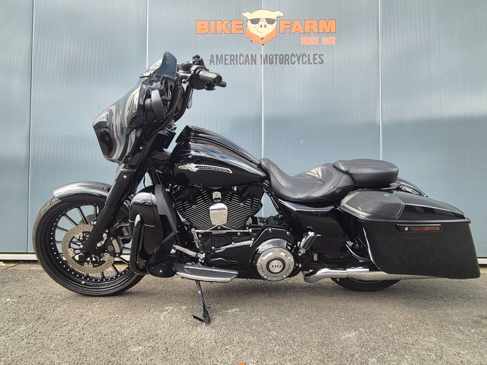 Fahrzeugabbildung Harley-Davidson FLHXSE °°SCREAMIN EAGLE STREET GLIDE CUSTOM°°