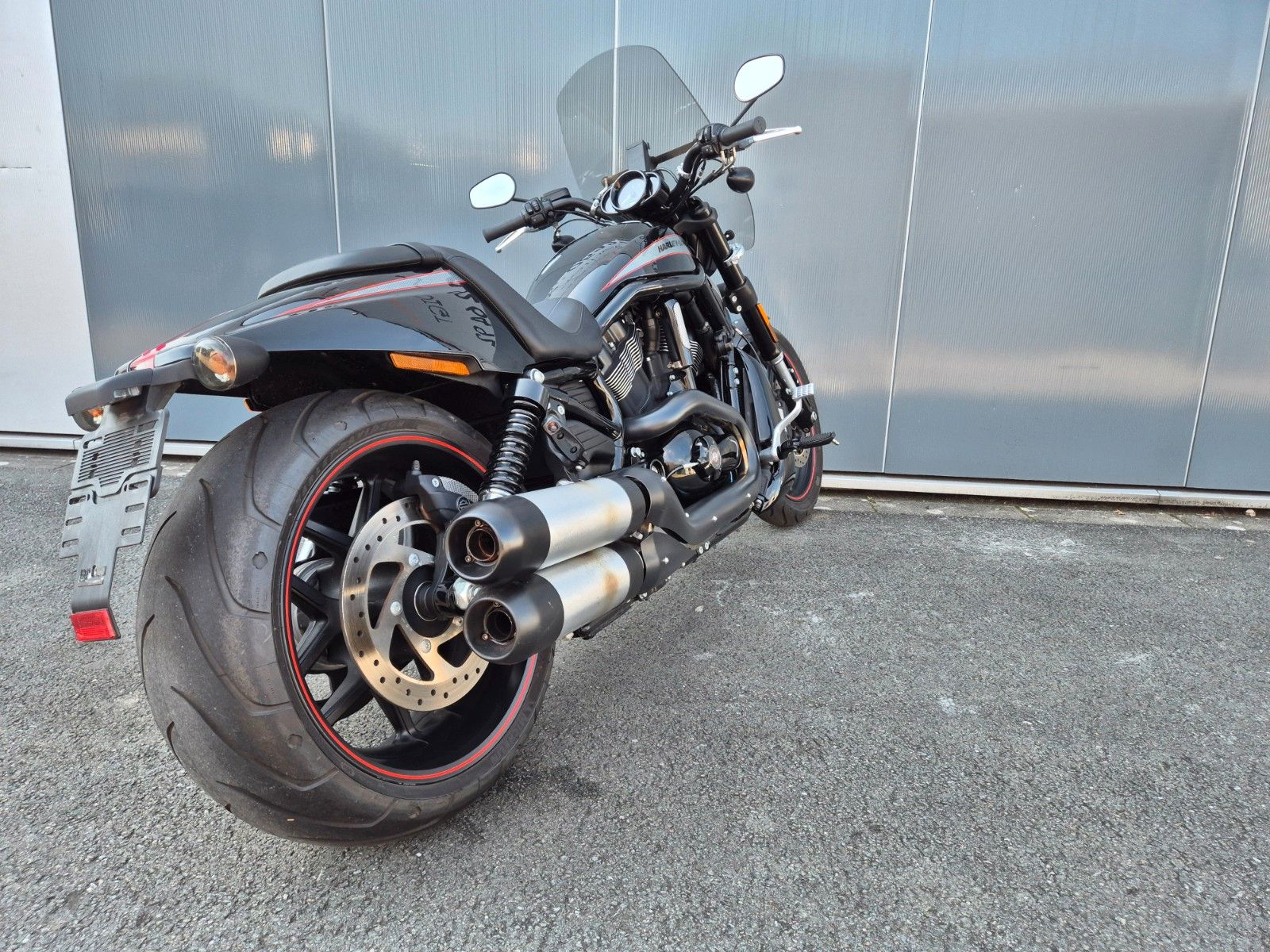 Fahrzeugabbildung Harley-Davidson VRSCDX °°NIGHT ROAD SPECIAL°° - 1.HAND - 5HD -