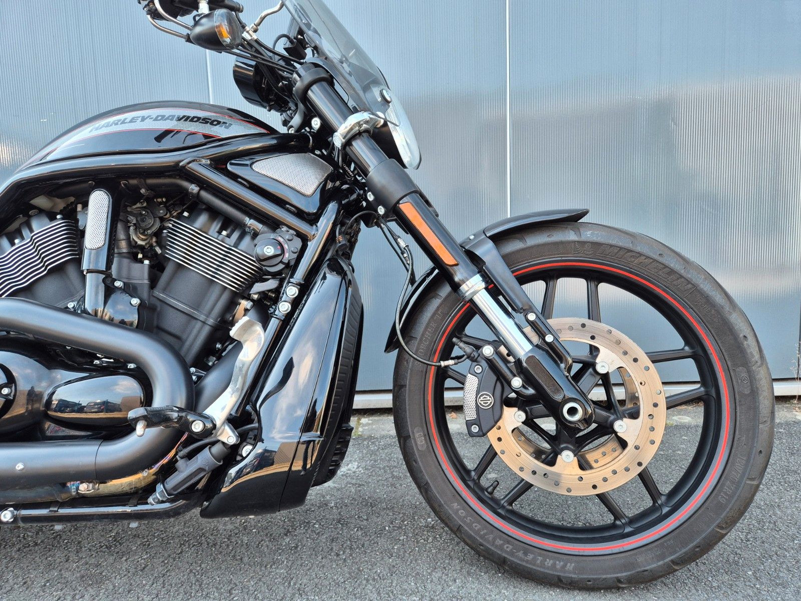Fahrzeugabbildung Harley-Davidson VRSCDX °°NIGHT ROAD SPECIAL°° - 1.HAND - 5HD -