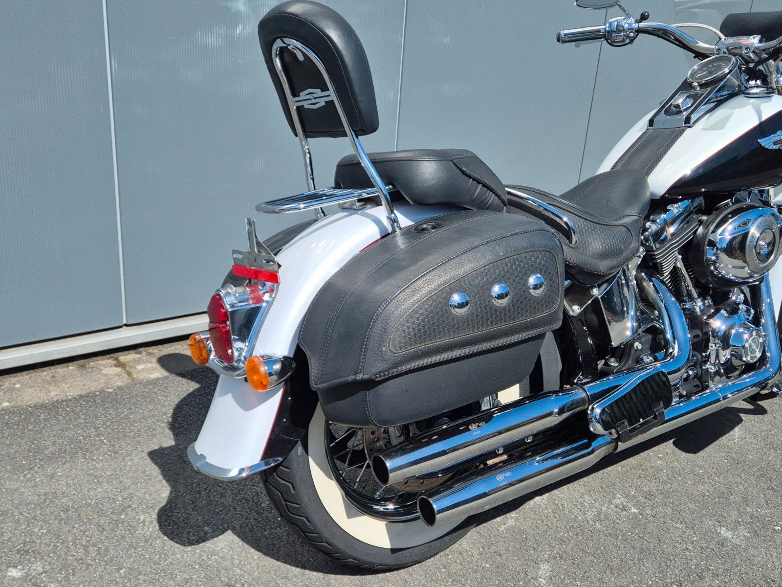 Fahrzeugabbildung Harley-Davidson FLSTN °°SOFTAIL DELUXE°° -2.HAND-DEUTSCHES BIKE-