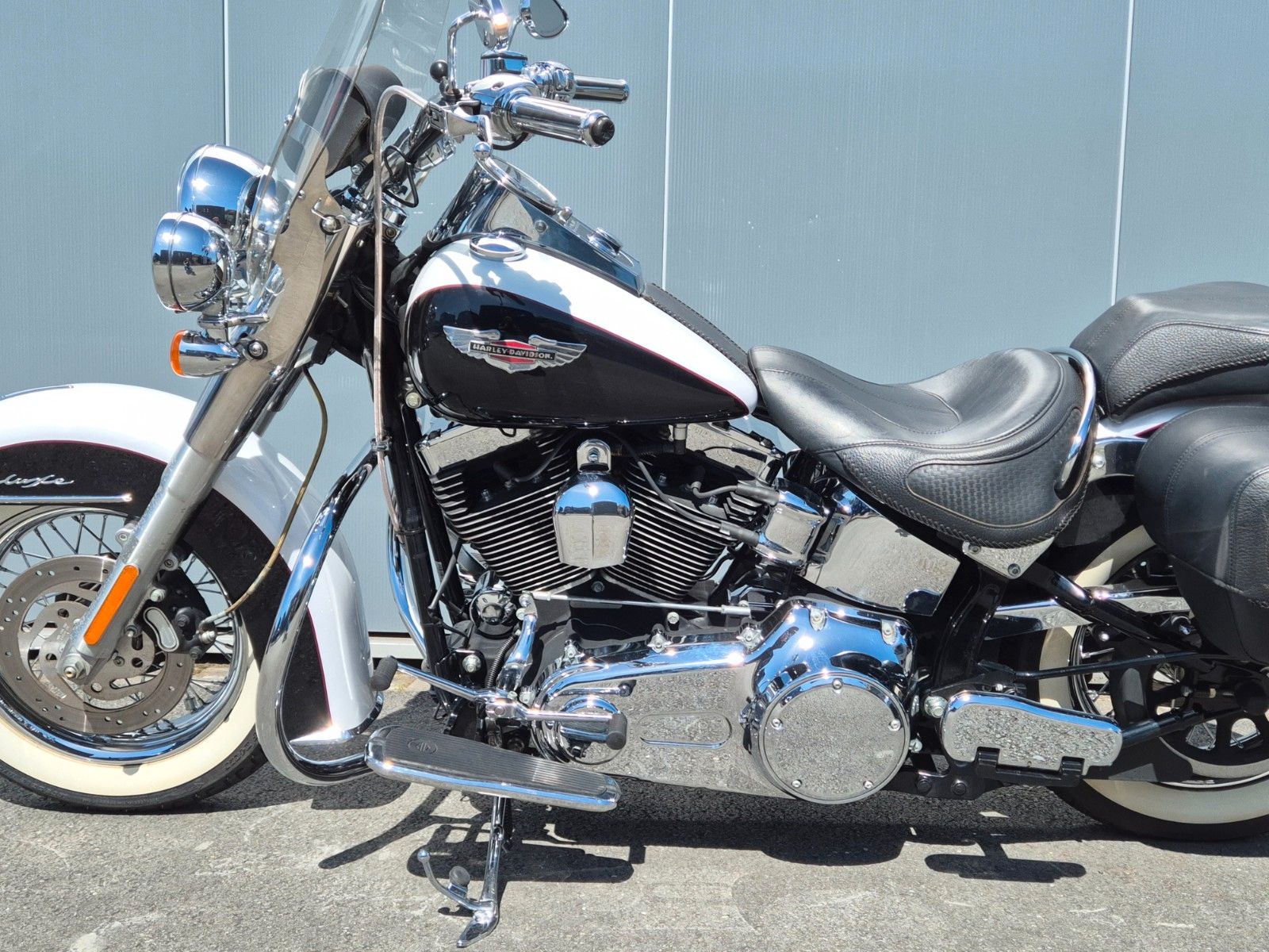 Fahrzeugabbildung Harley-Davidson FLSTN °°SOFTAIL DELUXE°° -2.HAND-DEUTSCHES BIKE-