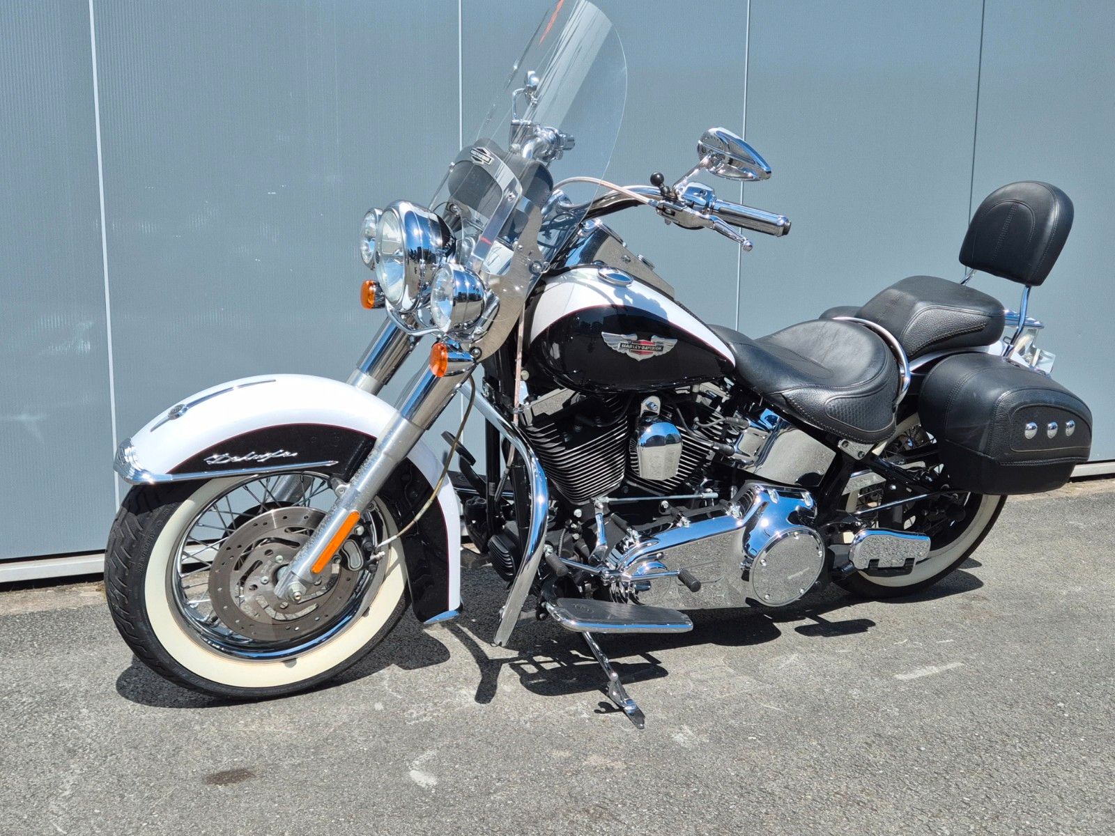 Fahrzeugabbildung Harley-Davidson FLSTN °°SOFTAIL DELUXE°° -2.HAND-DEUTSCHES BIKE-