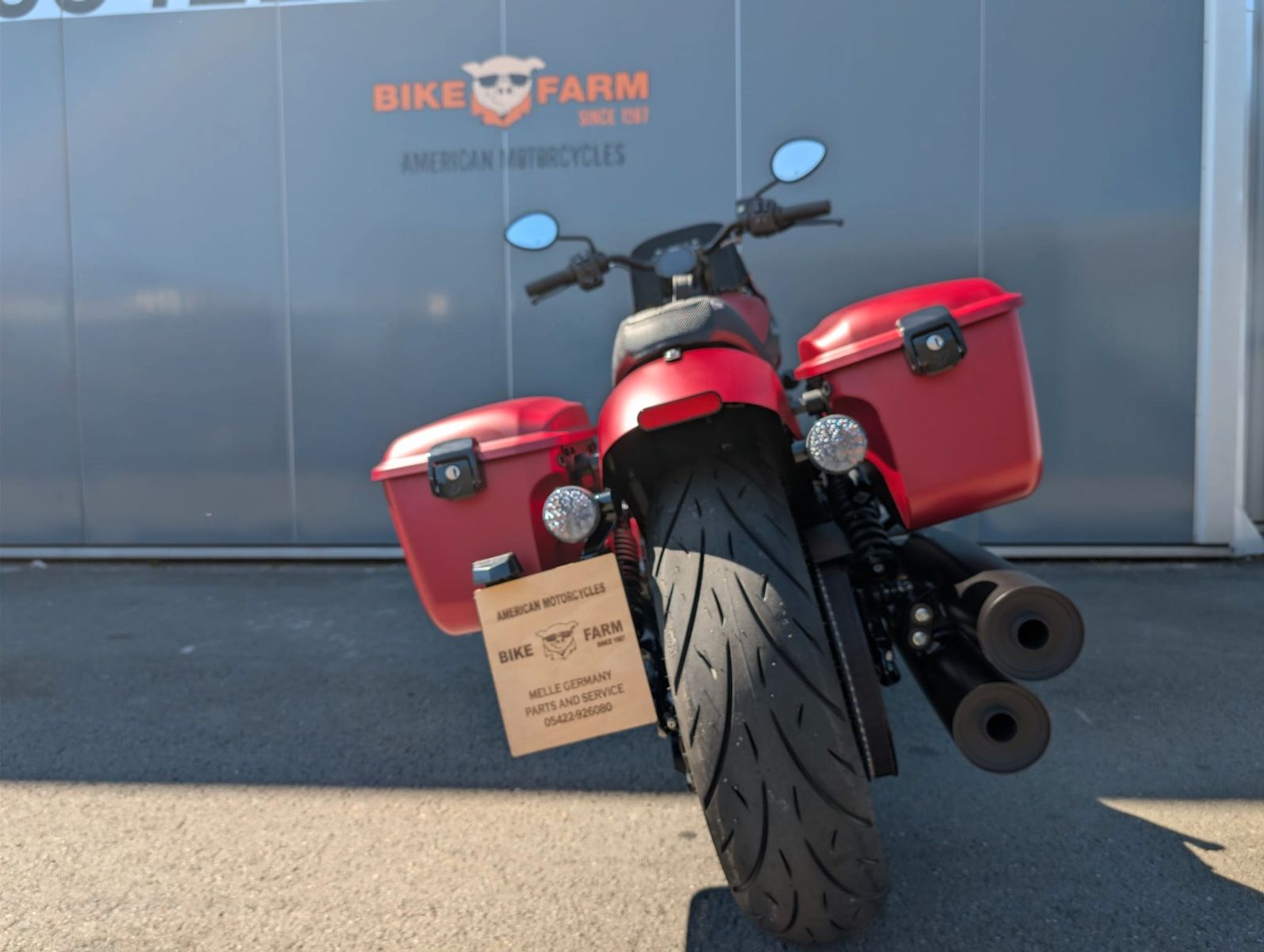 Fahrzeugabbildung Indian SPORT CHIEF RT * RED SMOKE * NEUFAHRZEUG