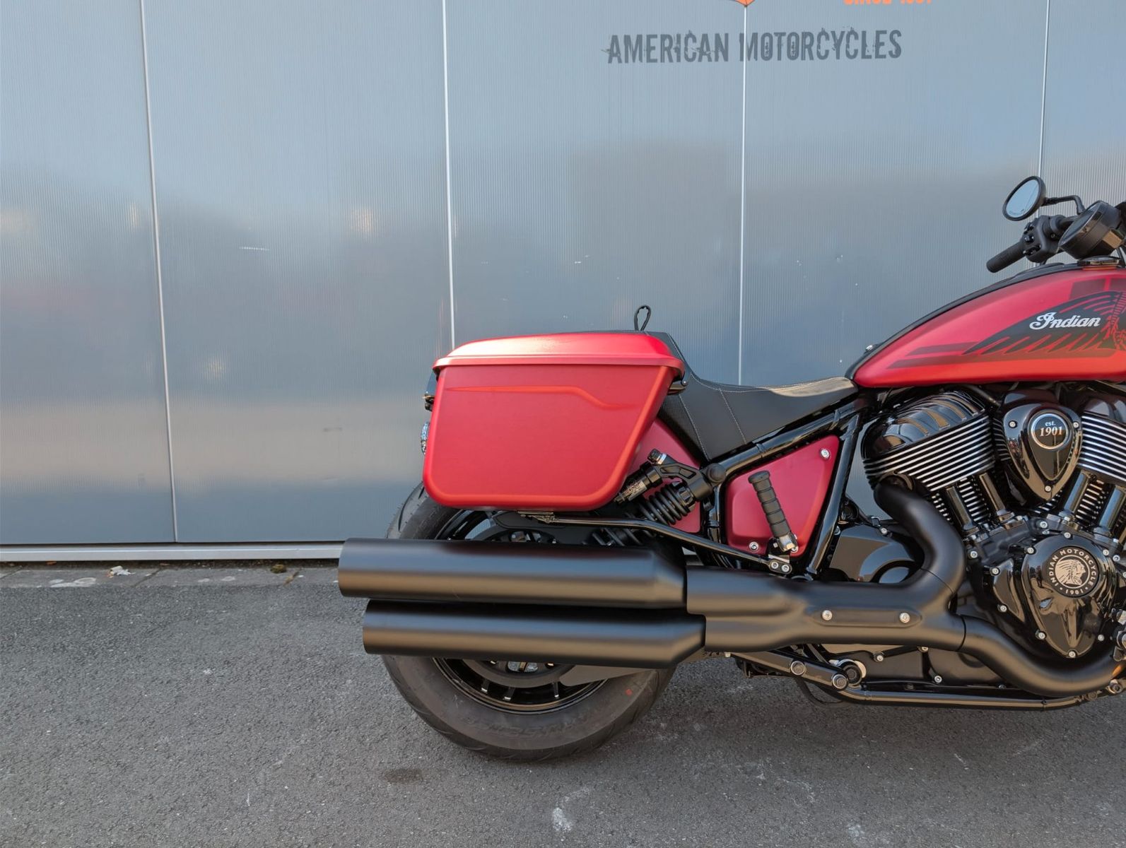 Fahrzeugabbildung Indian SPORT CHIEF RT * RED SMOKE * NEUFAHRZEUG