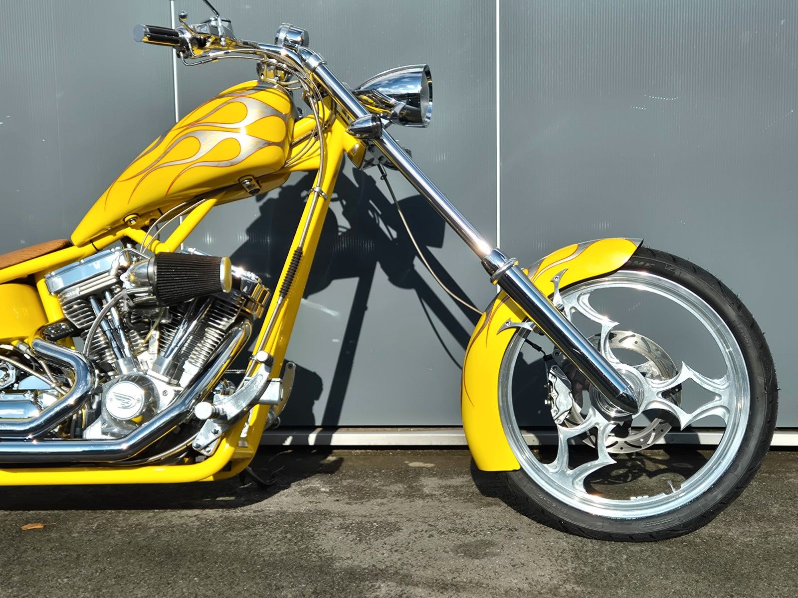 Fahrzeugabbildung Big Dog Motorcycles CHOPPER DT *PENZL AUSPUFF* *NEUE REIFEN* -S&S-