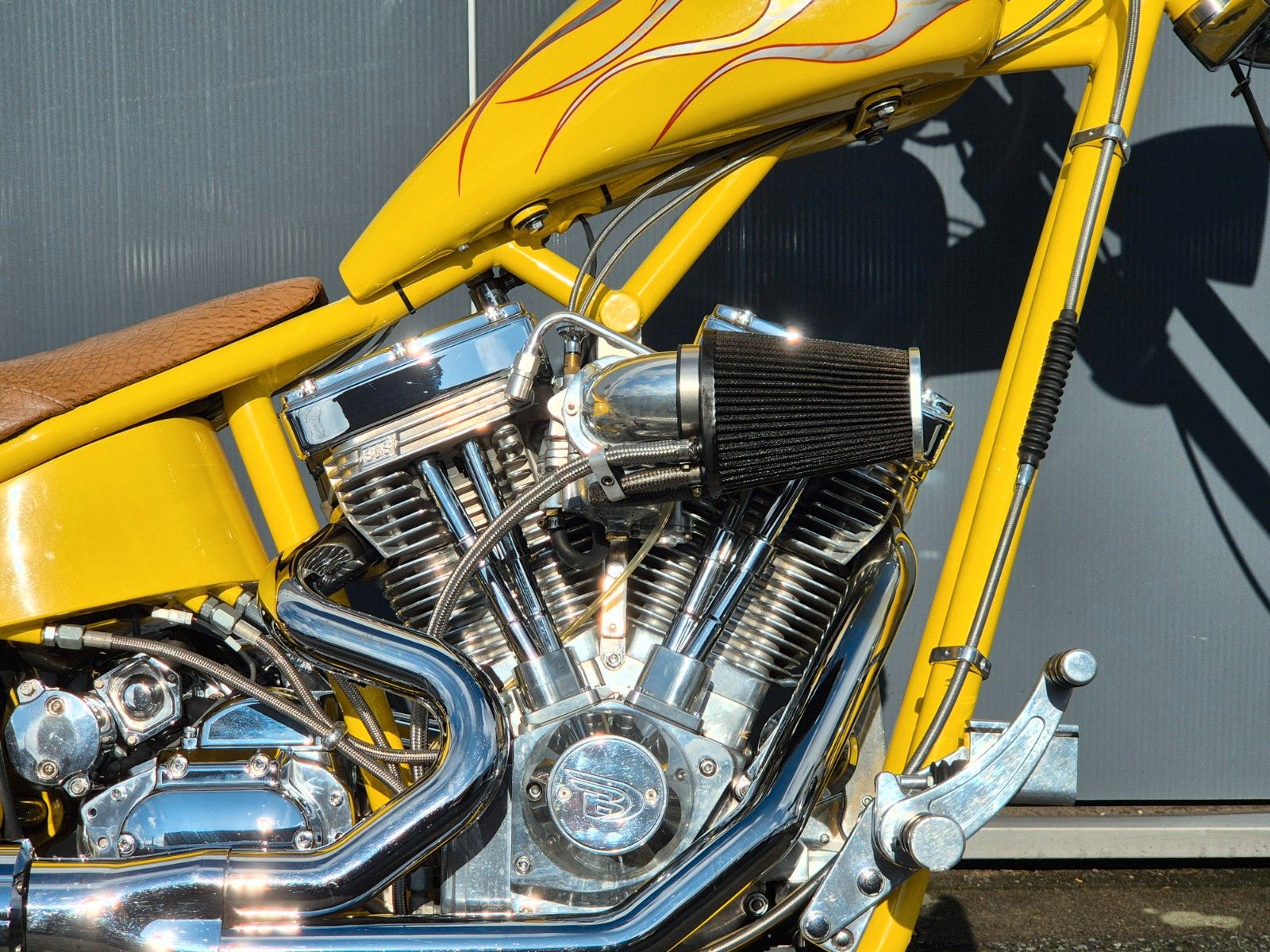 Fahrzeugabbildung Big Dog Motorcycles CHOPPER DT *PENZL AUSPUFF* *NEUE REIFEN* -S&S-