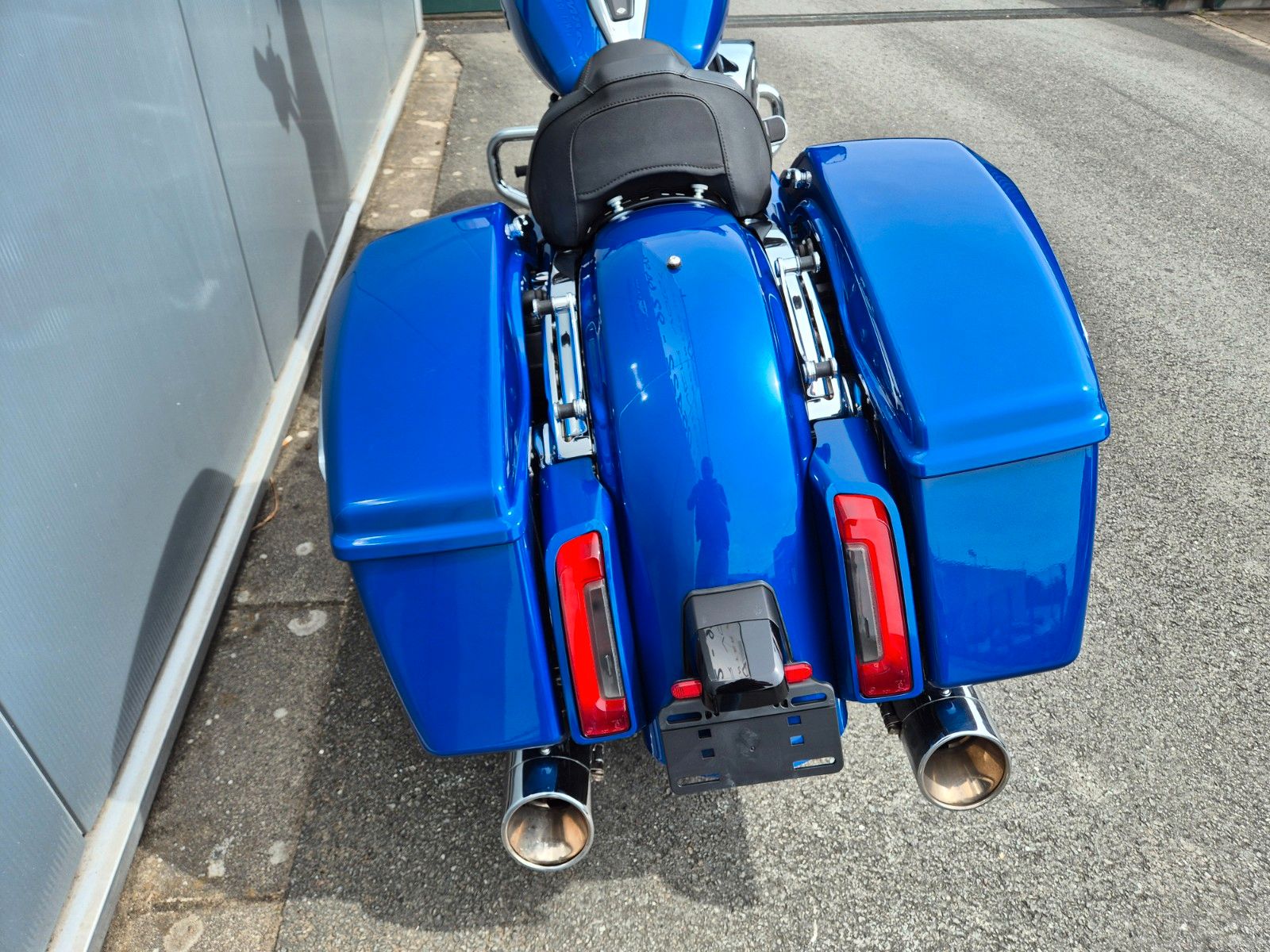Fahrzeugabbildung Harley-Davidson STREET GLIDE M8 - KESS TECH AUSPUFF -