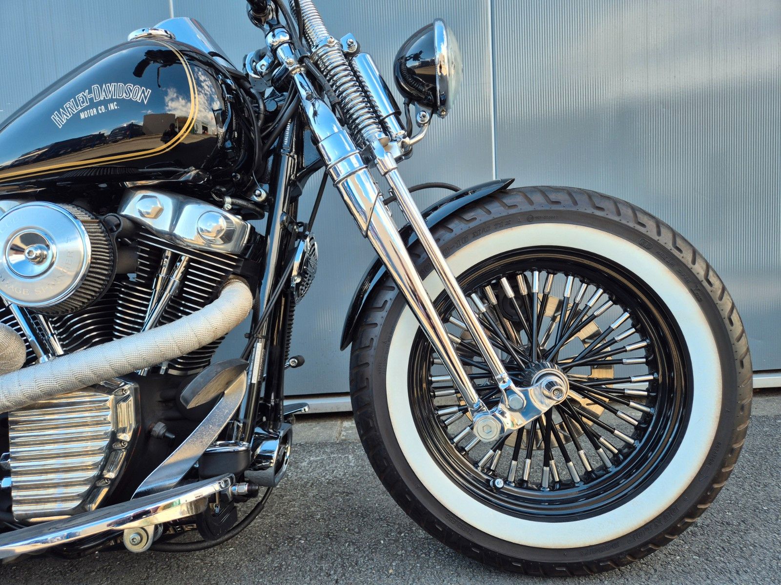 Fahrzeugabbildung Harley-Davidson FXST °° SOFTAIL SPRINGER BOBBER °° -BIG SPOKE-