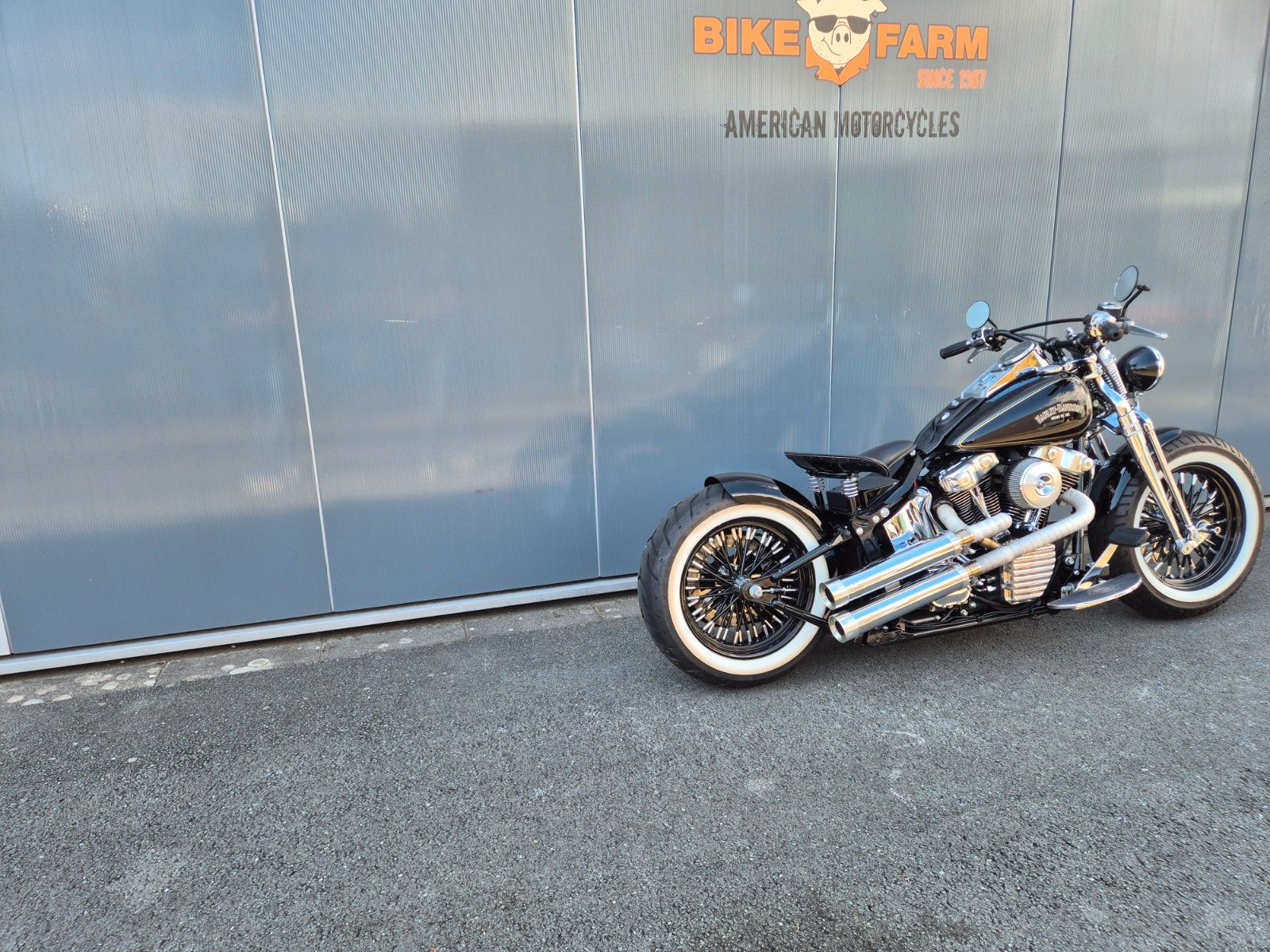 Fahrzeugabbildung Harley-Davidson FXST °° SOFTAIL SPRINGER BOBBER °° -BIG SPOKE-