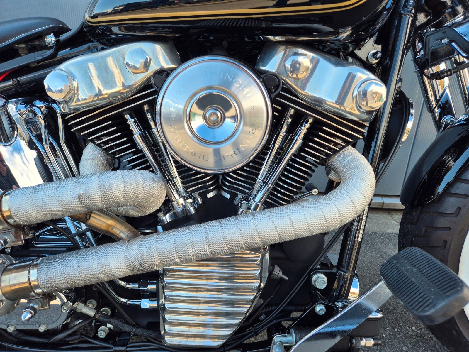 Fahrzeugabbildung Harley-Davidson FXST °° SOFTAIL SPRINGER BOBBER °° -BIG SPOKE-