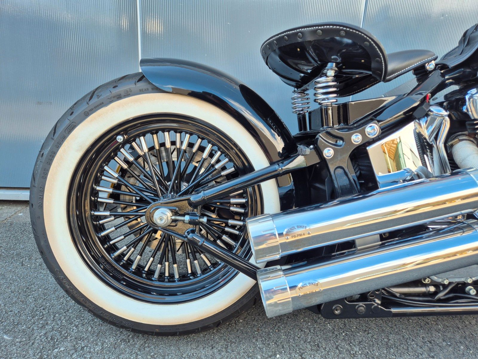 Fahrzeugabbildung Harley-Davidson FXST °° SOFTAIL SPRINGER BOBBER °° -BIG SPOKE-