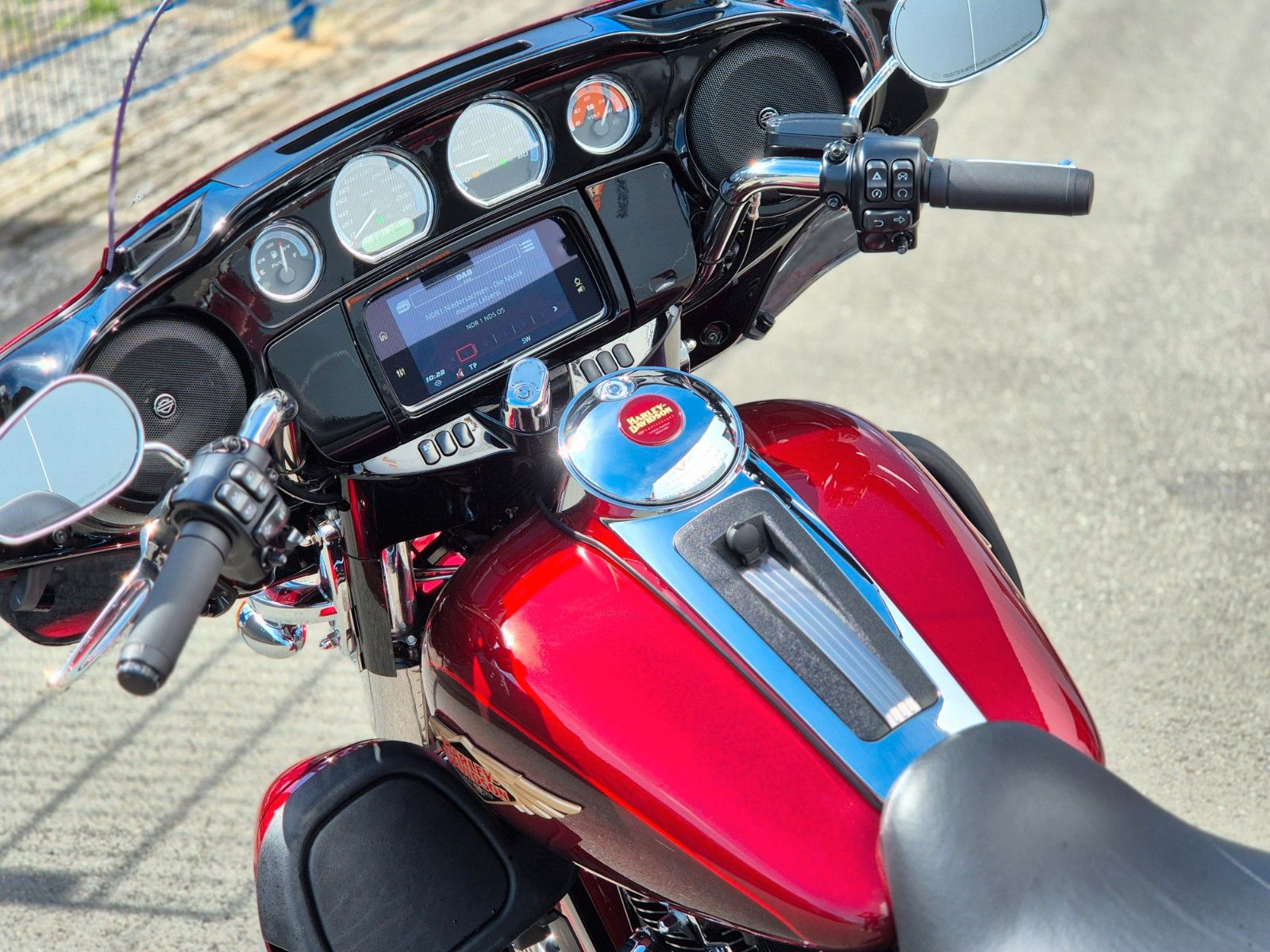 Fahrzeugabbildung Harley-Davidson FLHTK ANV °°ULTRA LIMITED 120th ANNIVERSARY°°