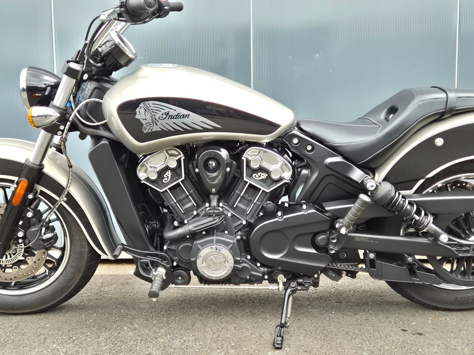 Fahrzeugabbildung Indian SCOUT CLASSIC °°MILLER AUSPUFF°°