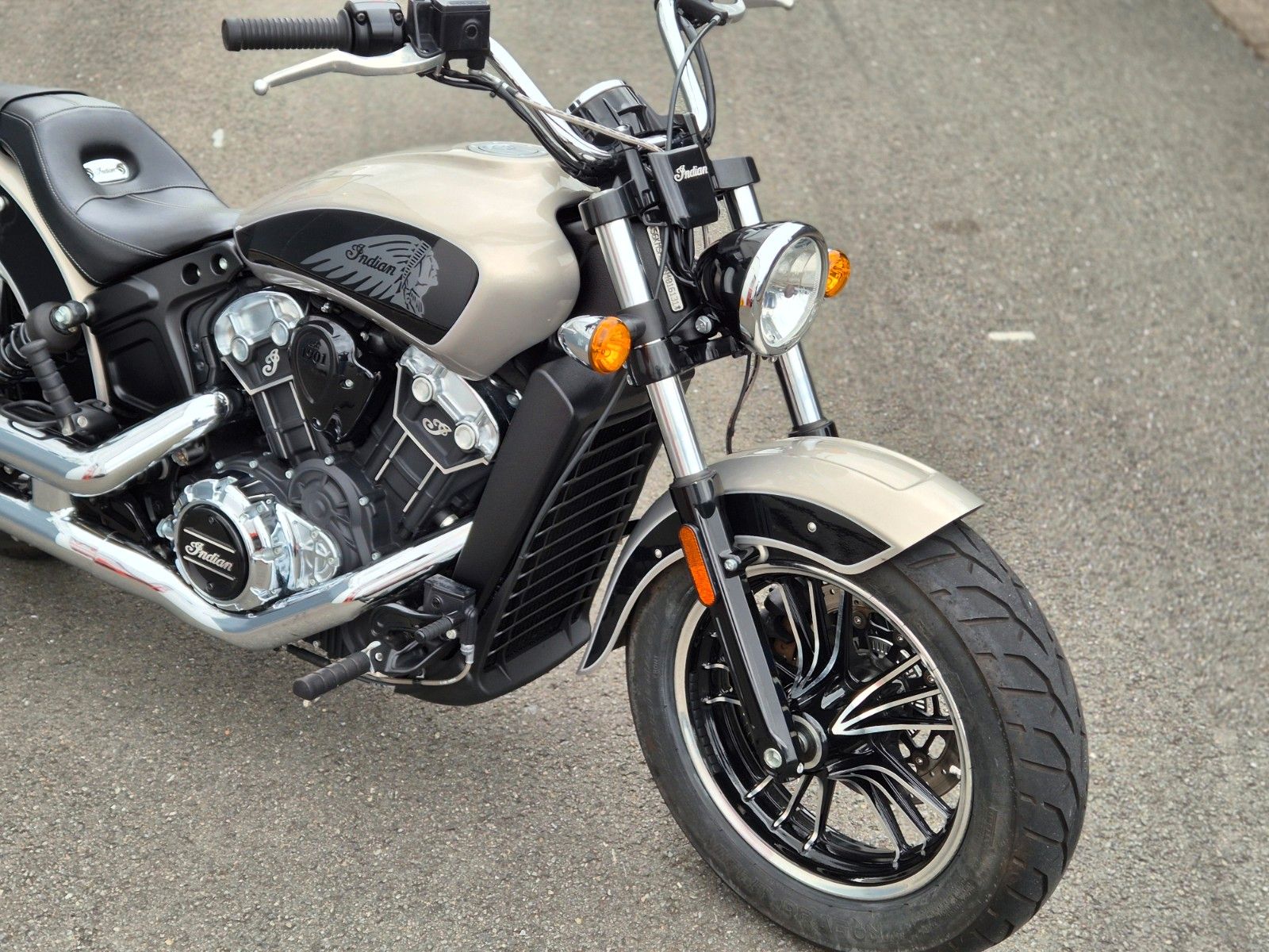 Fahrzeugabbildung Indian SCOUT CLASSIC °°MILLER AUSPUFF°°