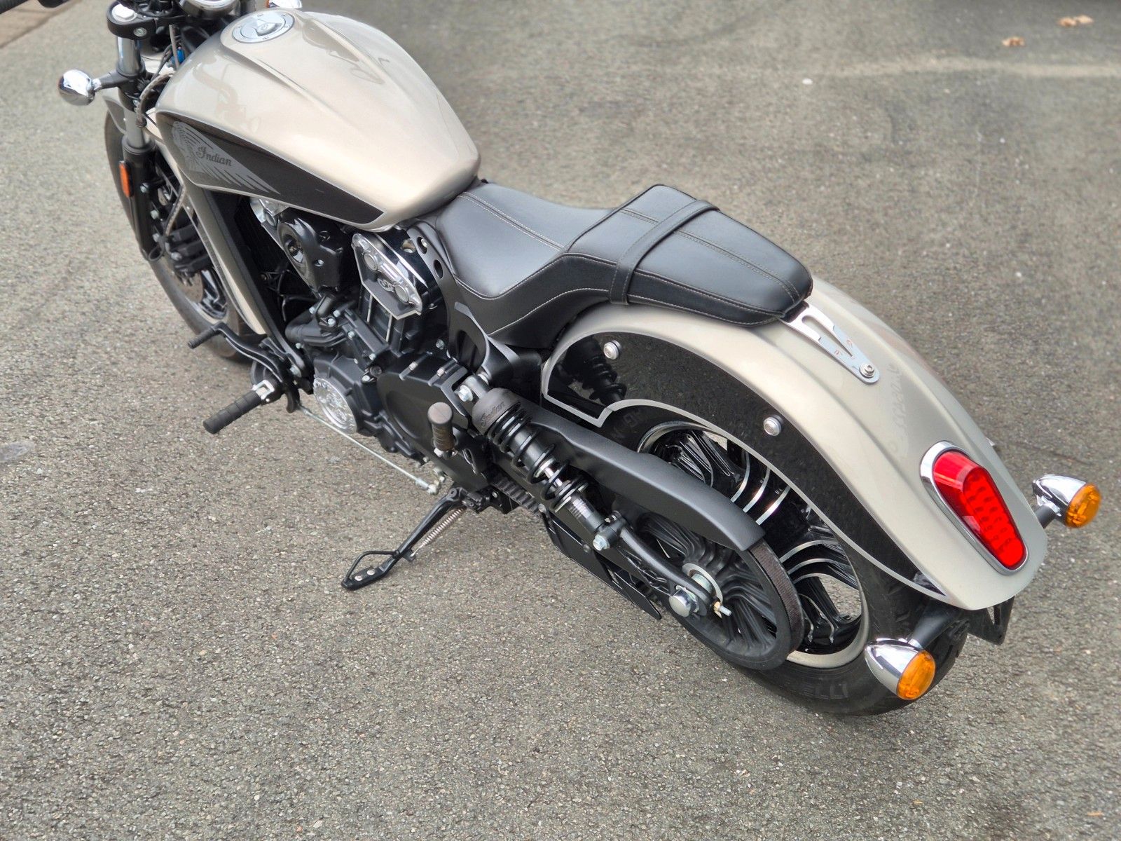 Fahrzeugabbildung Indian SCOUT CLASSIC °°MILLER AUSPUFF°°