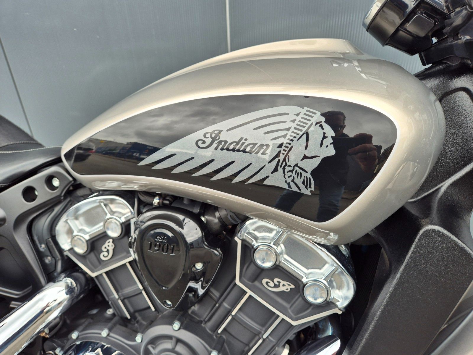 Fahrzeugabbildung Indian SCOUT CLASSIC °°MILLER AUSPUFF°°