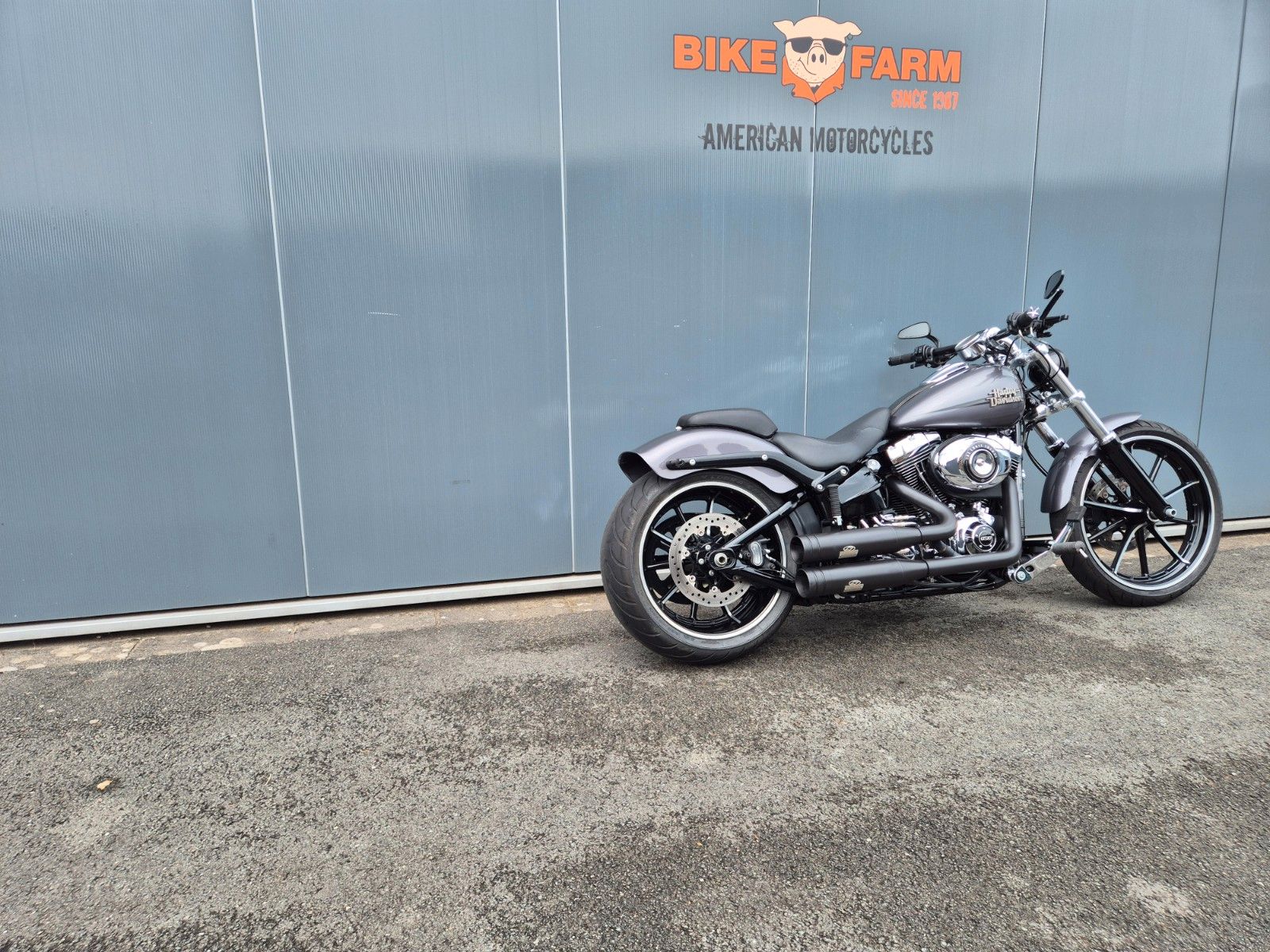 Fahrzeugabbildung Harley-Davidson FXSB 103 °°BREAKOUT CUSTOM°° - JEKILL&HYDE -