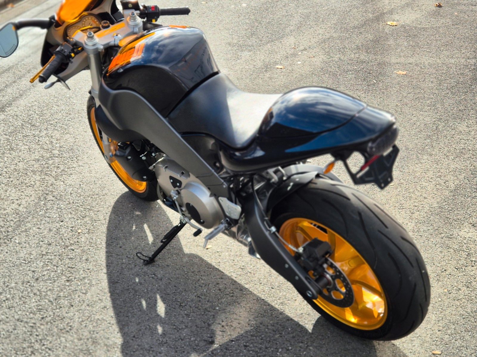 Fahrzeugabbildung Buell XB12 R°°FIREBOLT° 1.HAND-DEUTSCHES MODELL-6478km
