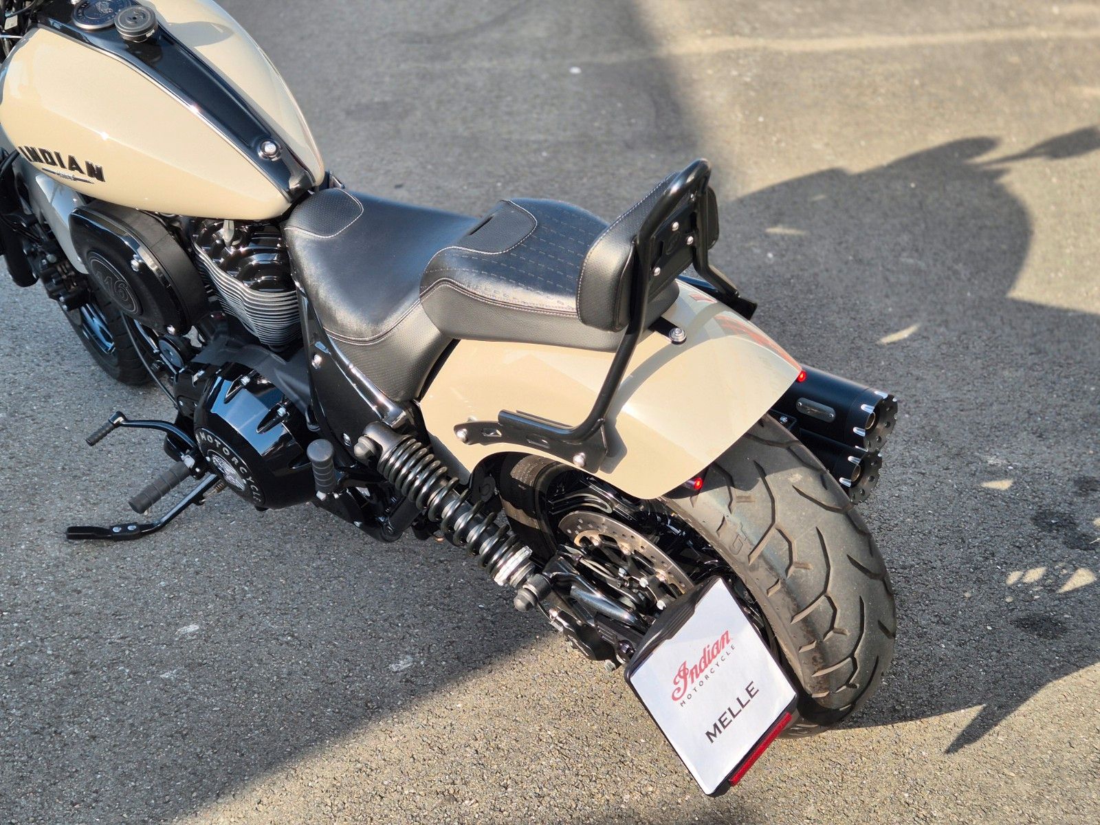 Fahrzeugabbildung Indian CHIEF DARKHORSE QUARTZ GRAY * VIEL ZUBEHÖR *