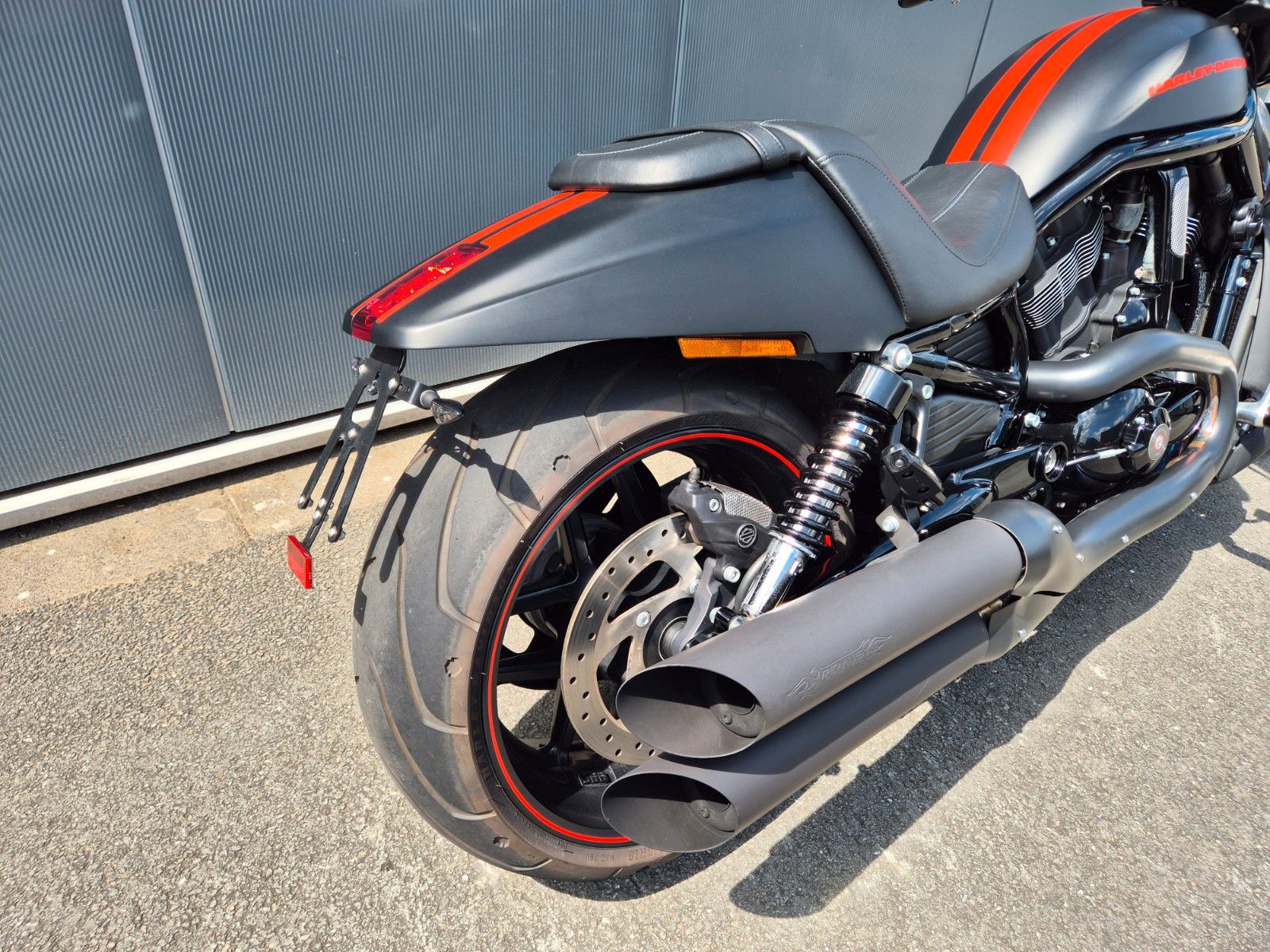 Fahrzeugabbildung Harley-Davidson VRSCDX°°NIGHT ROD SPECIAL°° - V-ROD-REMUS -