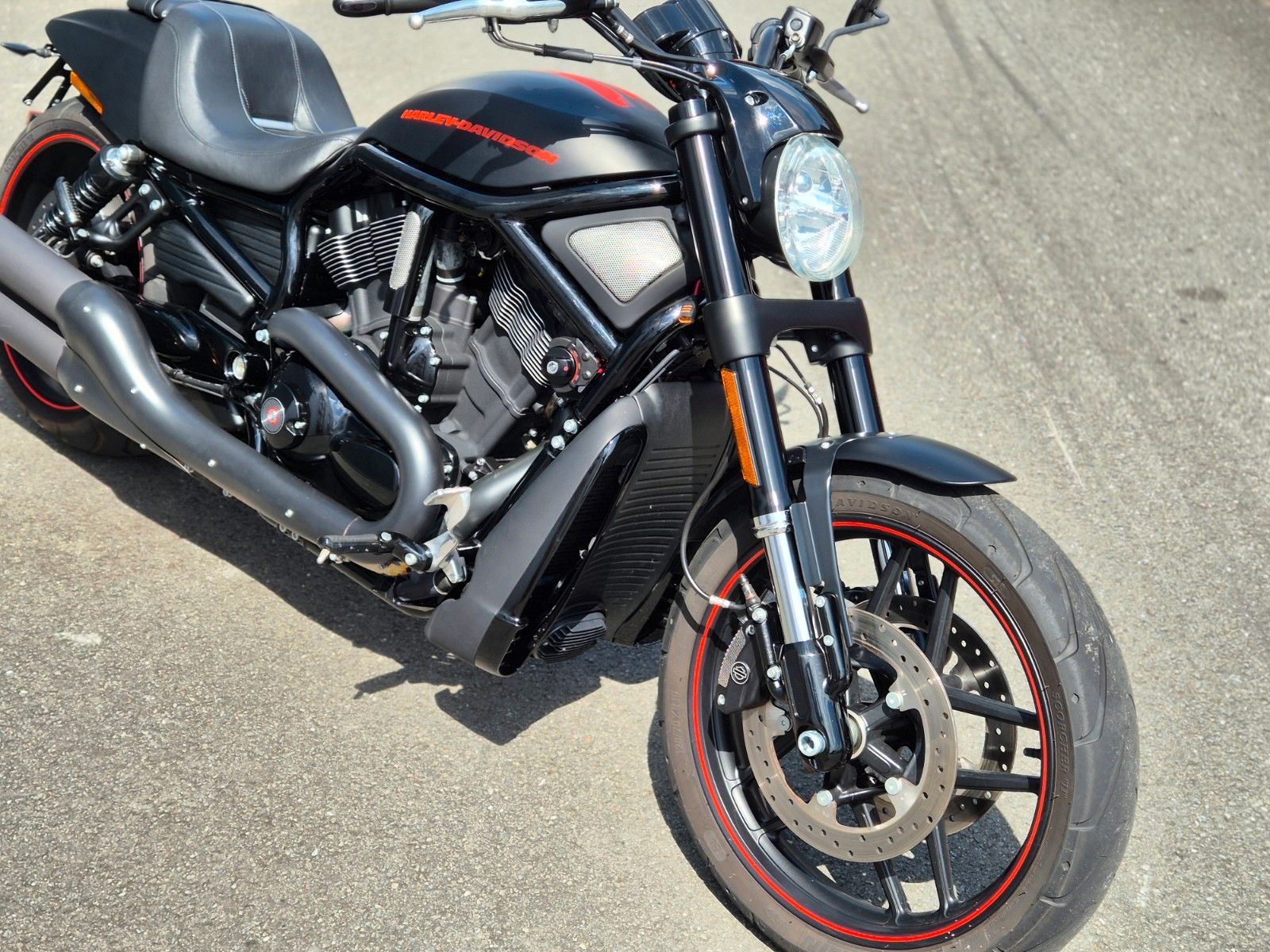 Fahrzeugabbildung Harley-Davidson VRSCDX°°NIGHT ROD SPECIAL°° - V-ROD-REMUS -