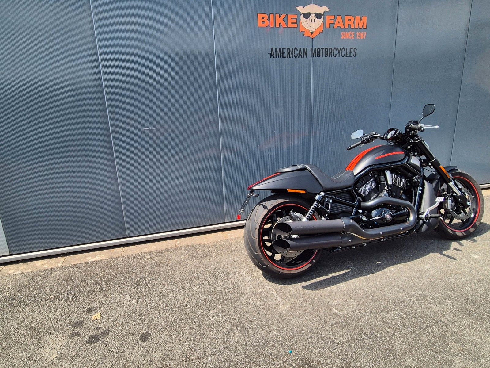 Fahrzeugabbildung Harley-Davidson VRSCDX°°NIGHT ROD SPECIAL°° - V-ROD-REMUS -