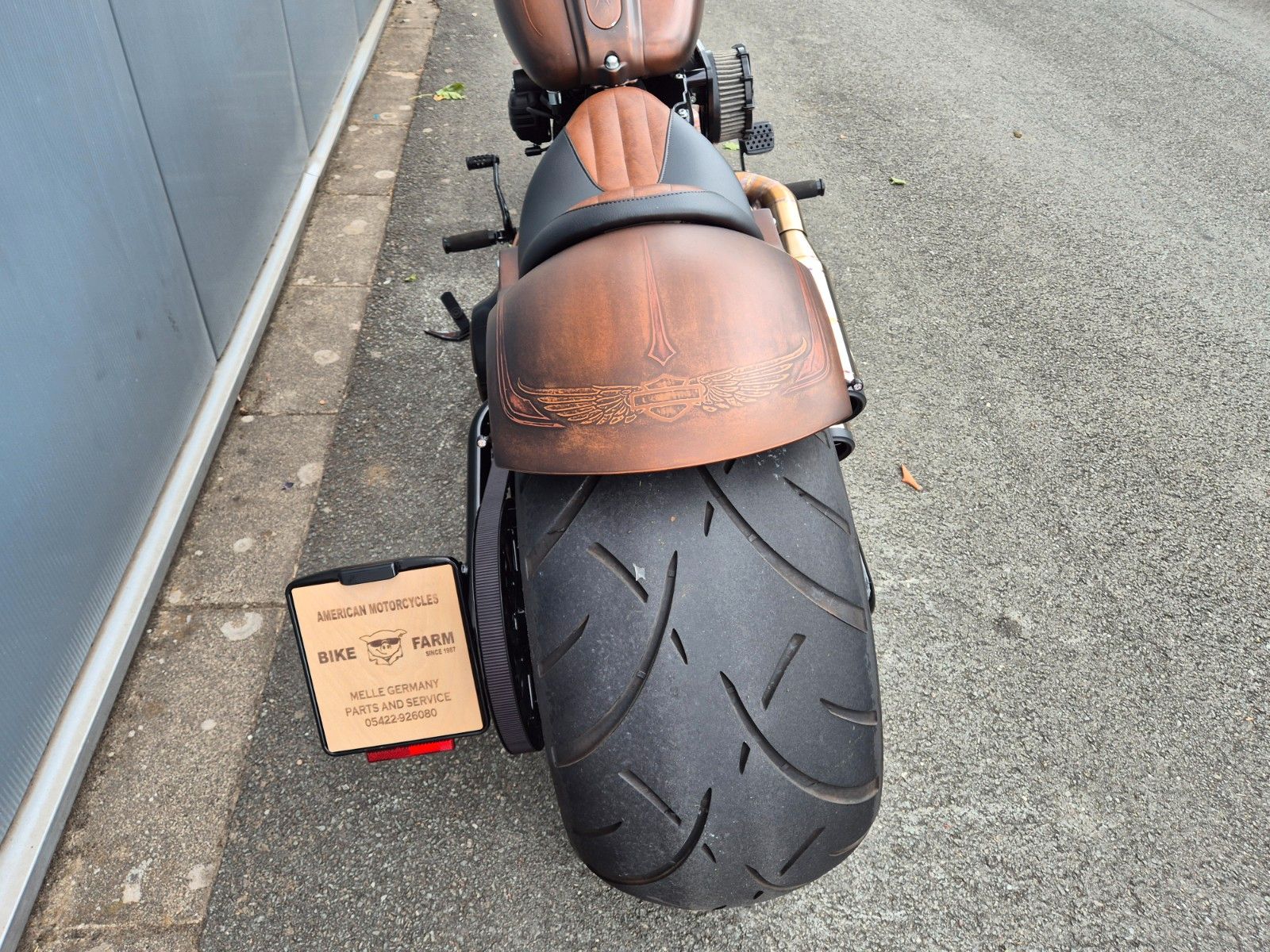 Fahrzeugabbildung Harley-Davidson FXST / FXCW °°ROCKER CUSTOM°° -BROWN SUGAR-