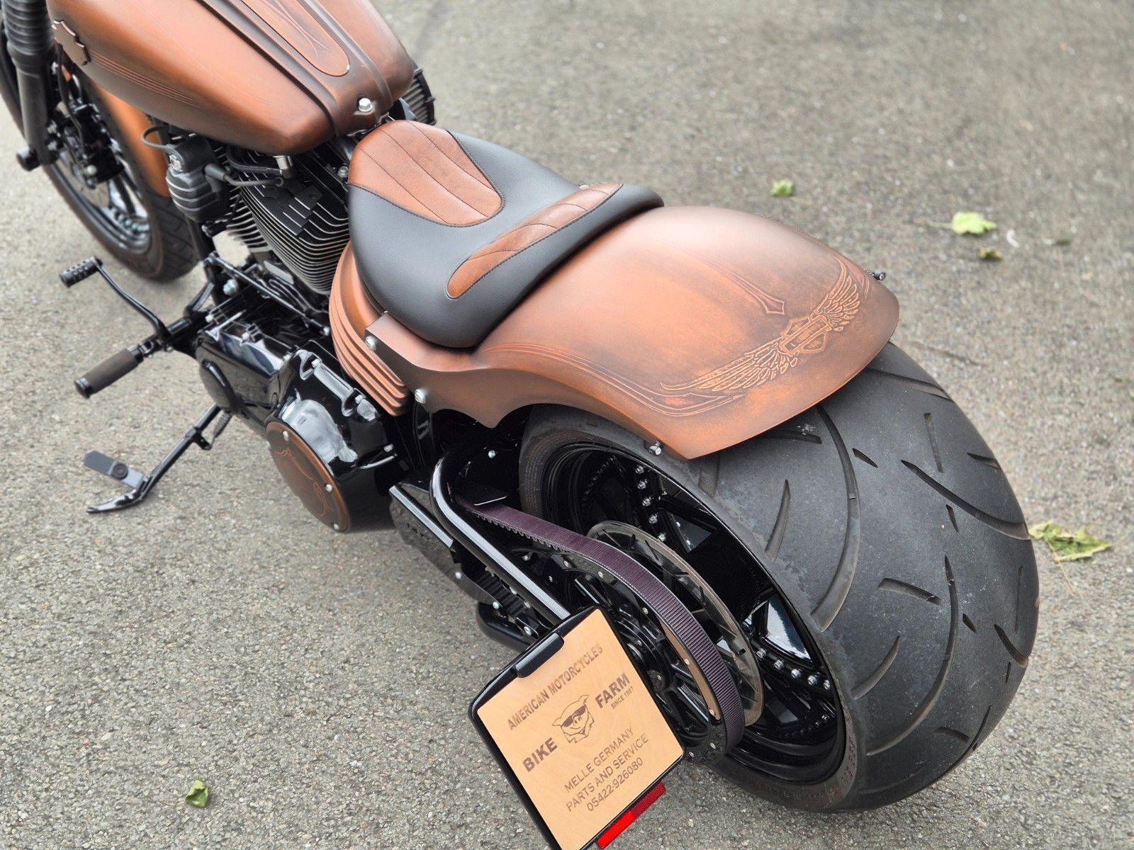 Fahrzeugabbildung Harley-Davidson FXST / FXCW °°ROCKER CUSTOM°° -BROWN SUGAR-