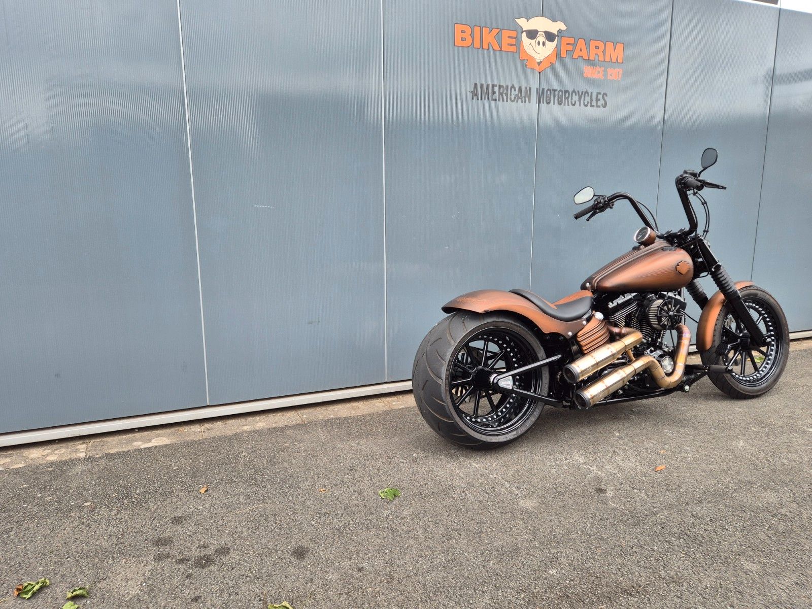 Fahrzeugabbildung Harley-Davidson FXST / FXCW °°ROCKER CUSTOM°° -BROWN SUGAR-