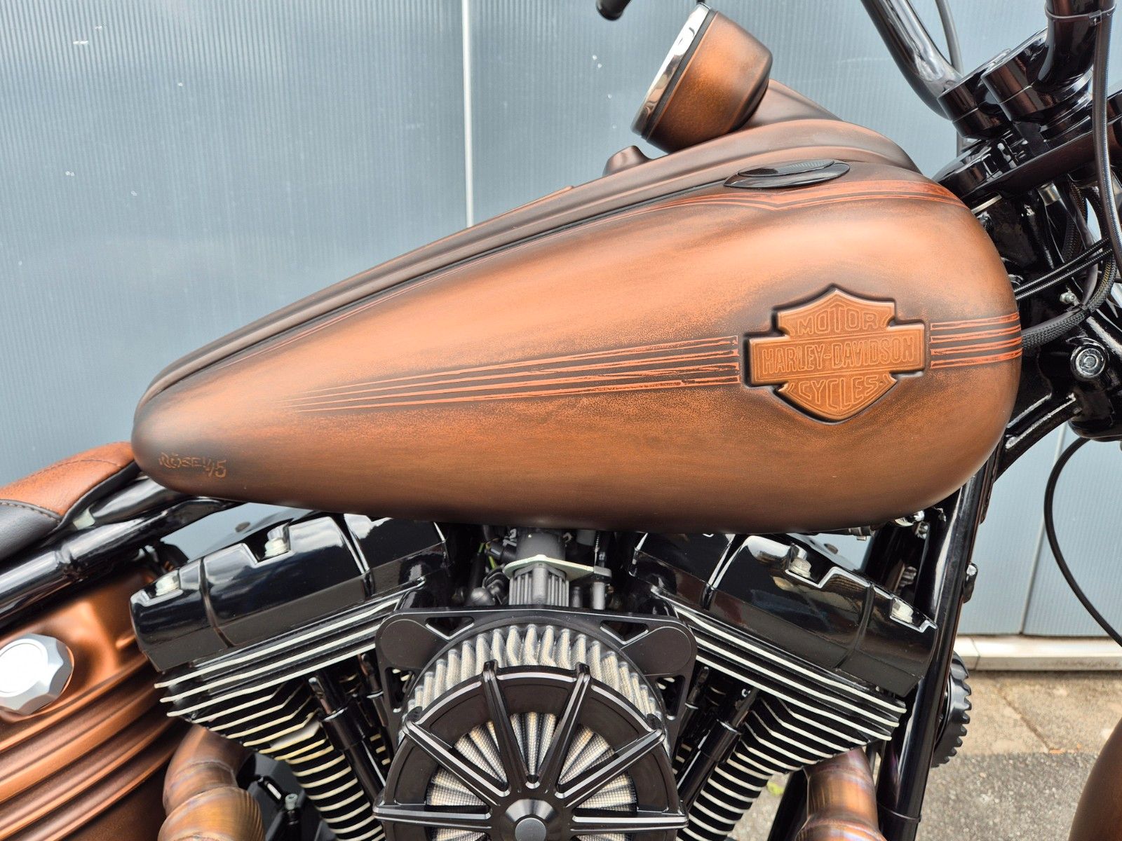 Fahrzeugabbildung Harley-Davidson FXST / FXCW °°ROCKER CUSTOM°° -BROWN SUGAR-