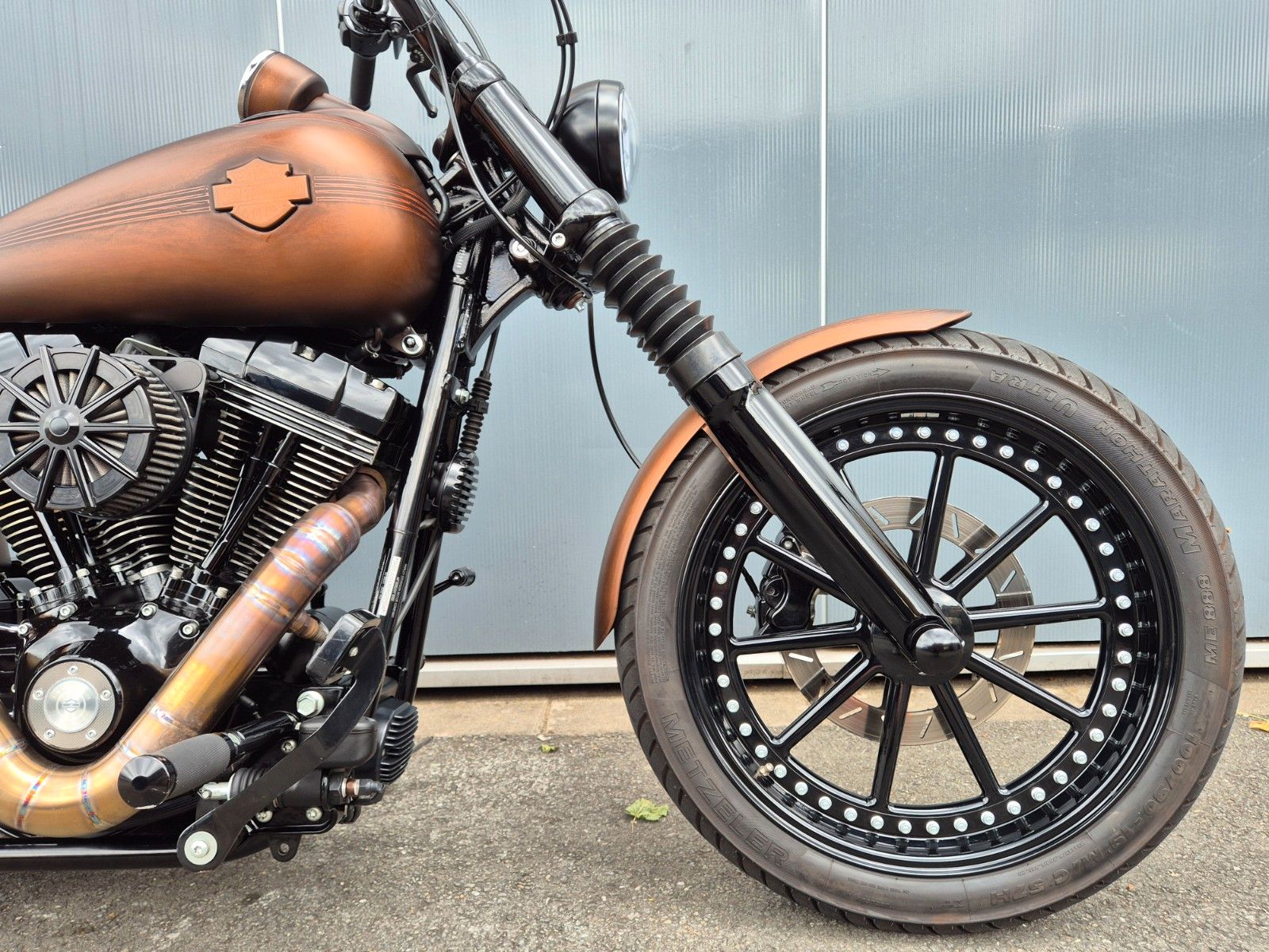 Fahrzeugabbildung Harley-Davidson FXST / FXCW °°ROCKER CUSTOM°° -BROWN SUGAR-