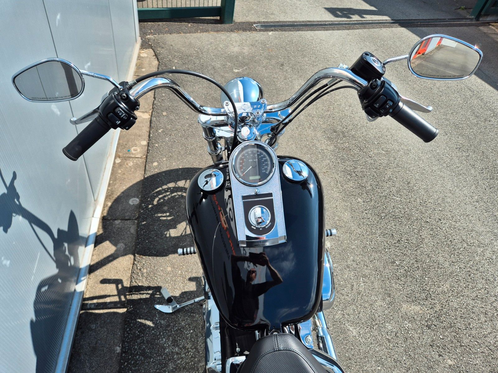 Fahrzeugabbildung Harley-Davidson FXSTC °°SOFTAIL CUSTOM°° 'O9 - 5HD - 7568km-